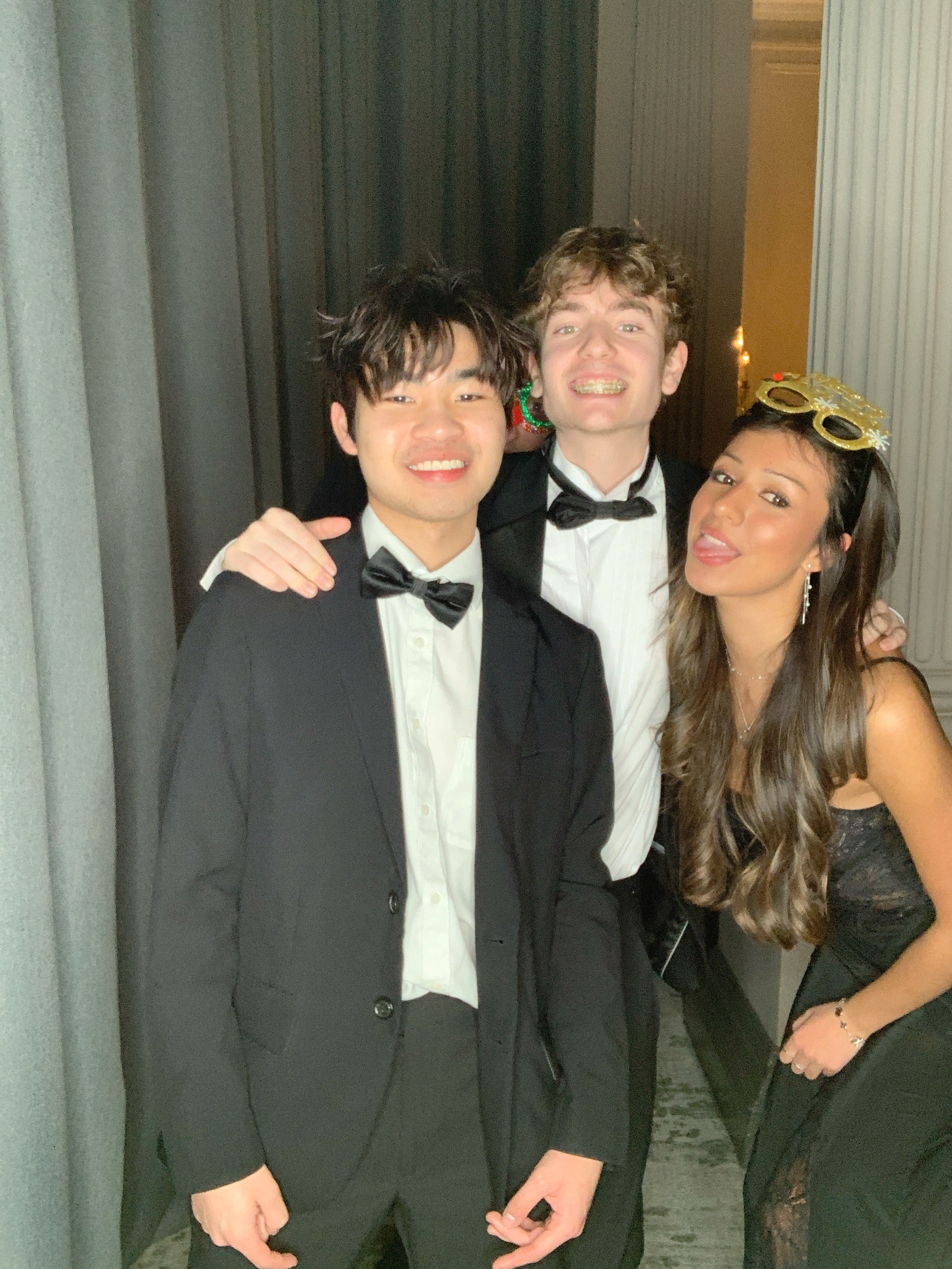 Christmas Party Nights  | View more photos from the event at gallery.magicimages.uk/u/MagicImages/Christmas-Party-Nights-0