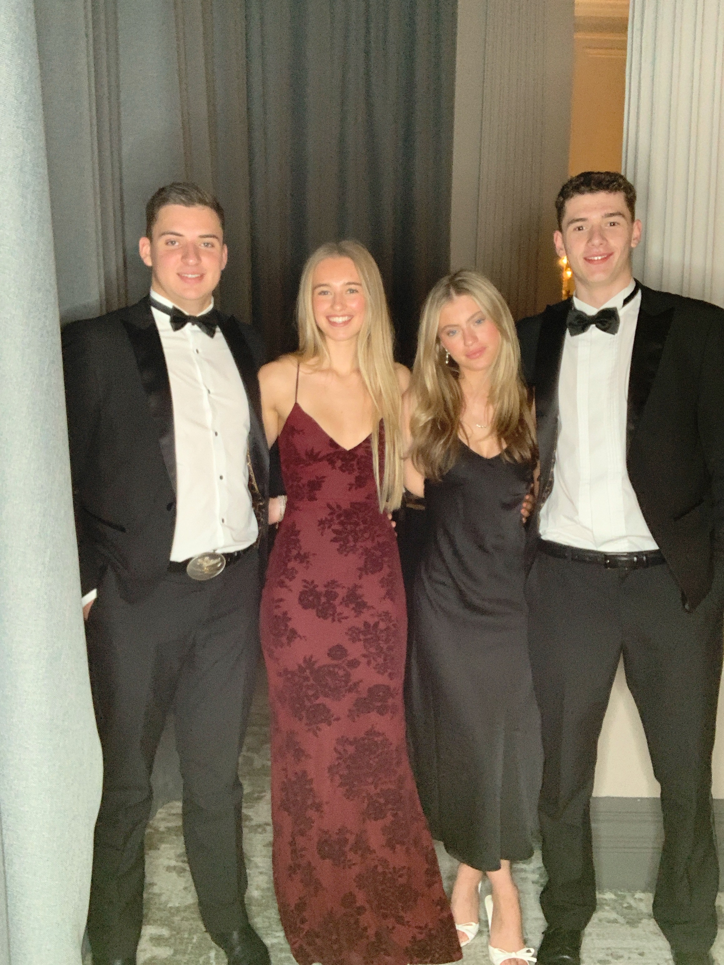 Christmas Party Nights  | View more photos from the event at gallery.magicimages.uk/u/MagicImages/Christmas-Party-Nights-0