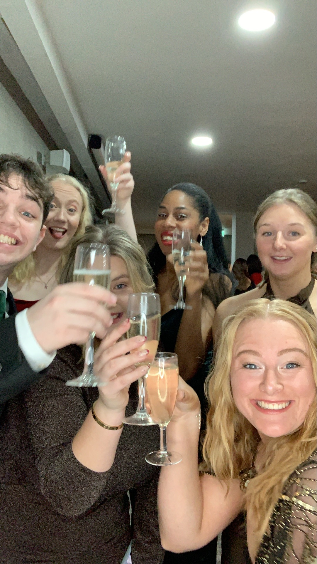 Christmas Party Nights  | View more photos from the event at gallery.magicimages.uk/u/MagicImages/Christmas-Party-Nights-6