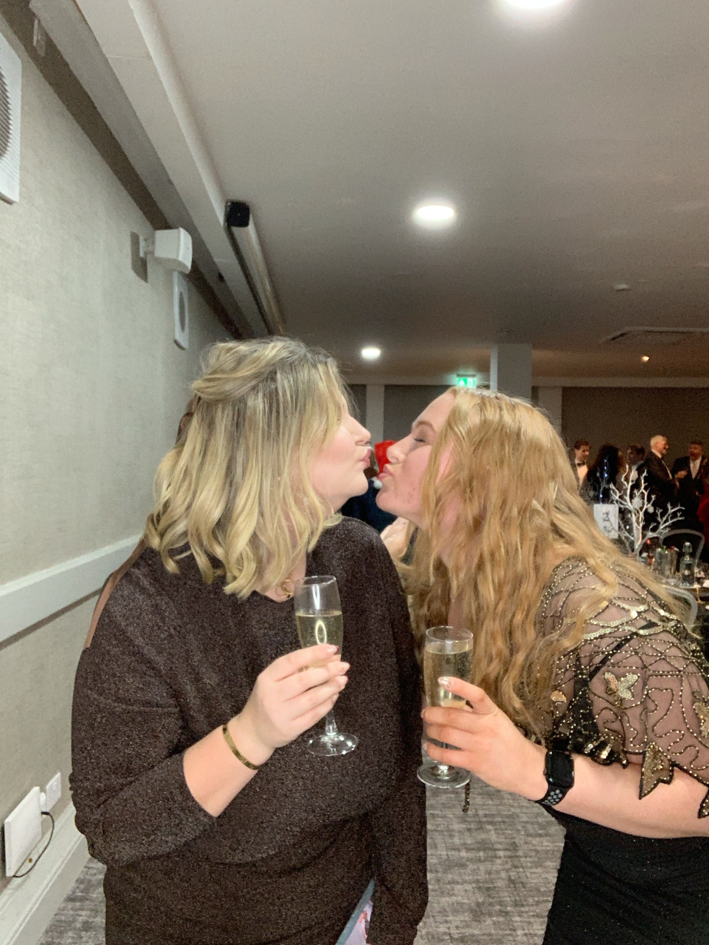 Christmas Party Nights  | View more photos from the event at gallery.magicimages.uk/u/MagicImages/Christmas-Party-Nights-6