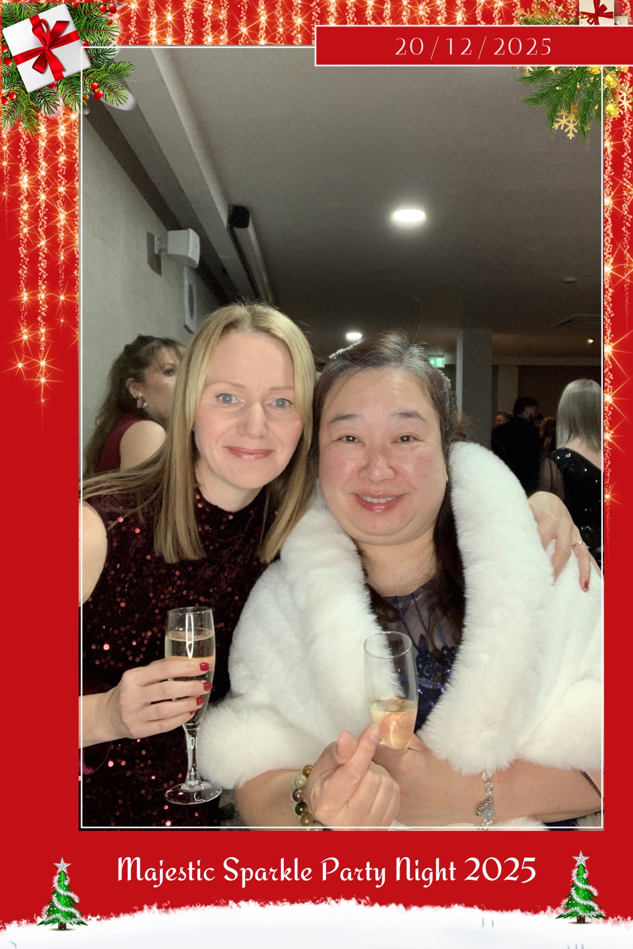 Christmas Party Nights  | View more photos from the event at gallery.magicimages.uk/u/MagicImages/Christmas-Party-Nights-6