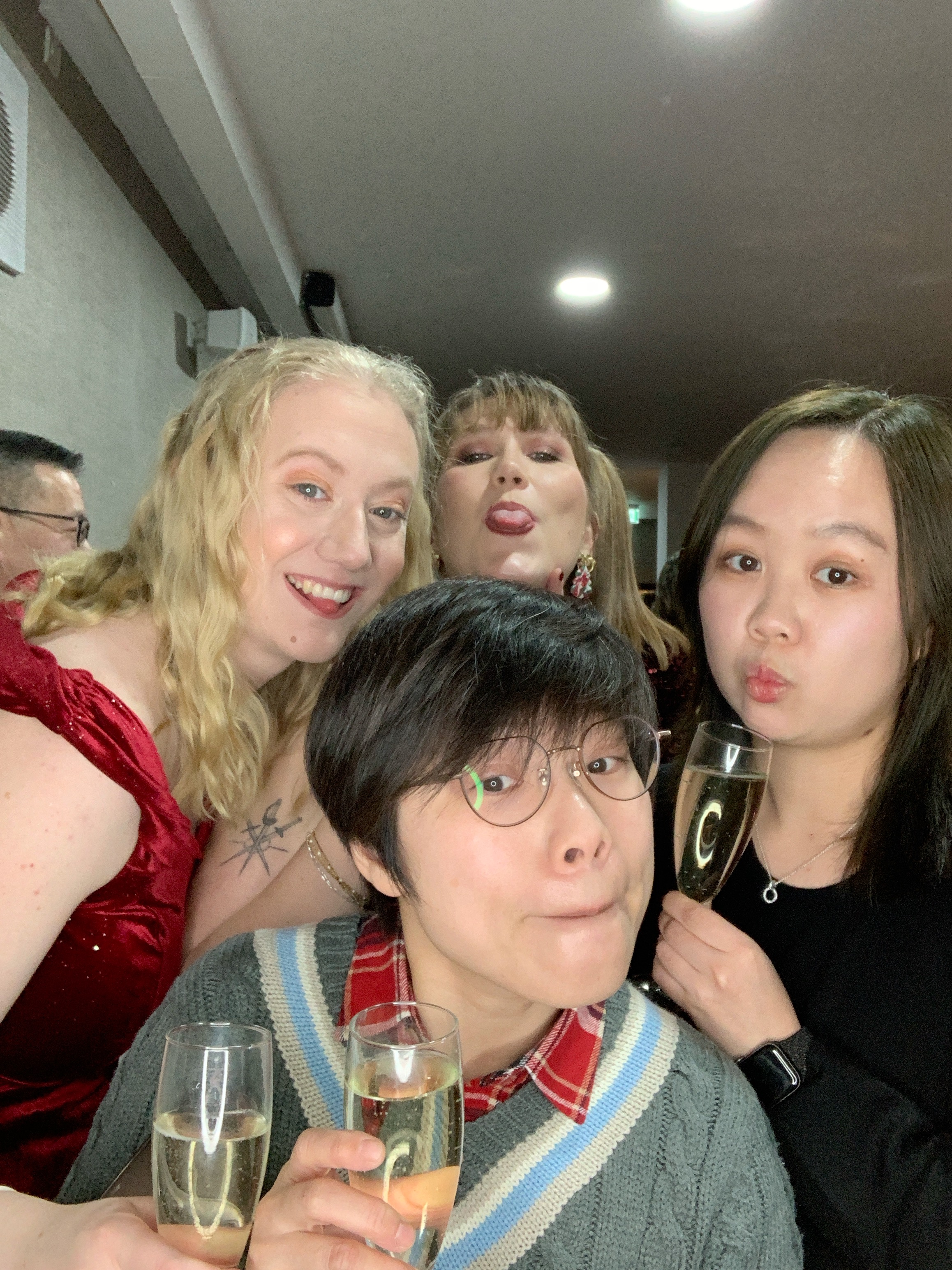 Christmas Party Nights  | View more photos from the event at gallery.magicimages.uk/u/MagicImages/Christmas-Party-Nights-6