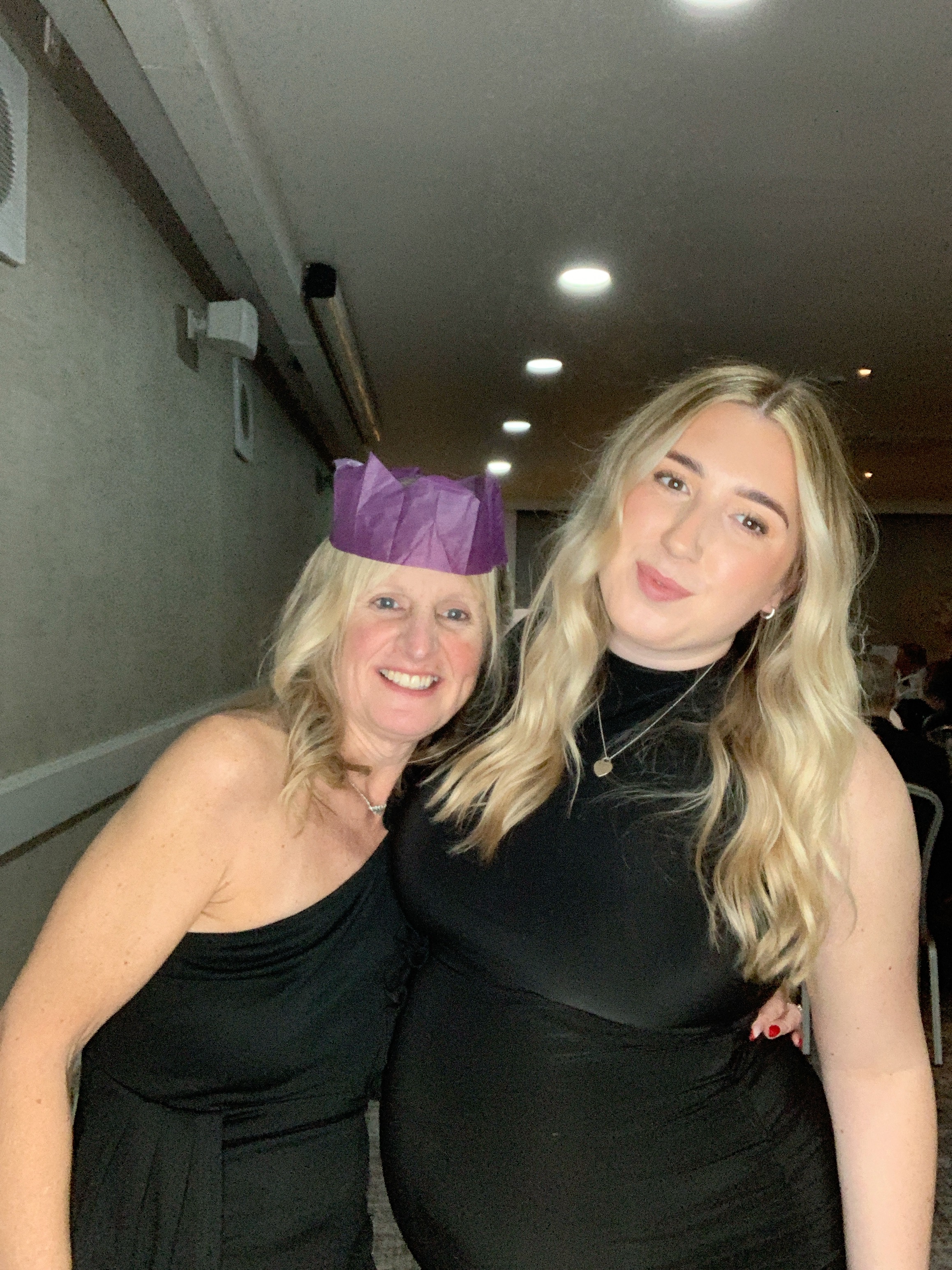 Christmas Party Nights  | View more photos from the event at gallery.magicimages.uk/u/MagicImages/Christmas-Party-Nights-6