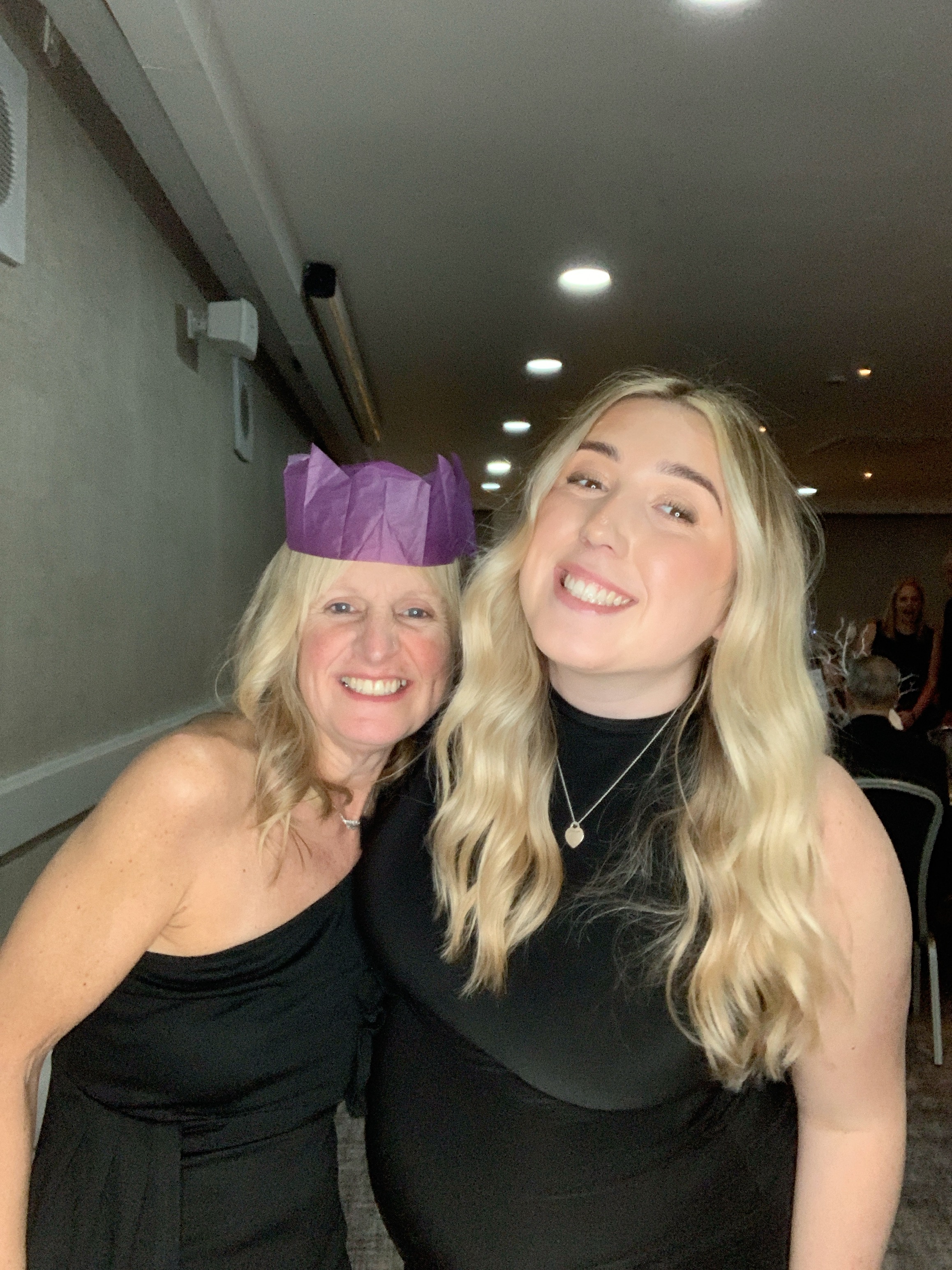 Christmas Party Nights  | View more photos from the event at gallery.magicimages.uk/u/MagicImages/Christmas-Party-Nights-6