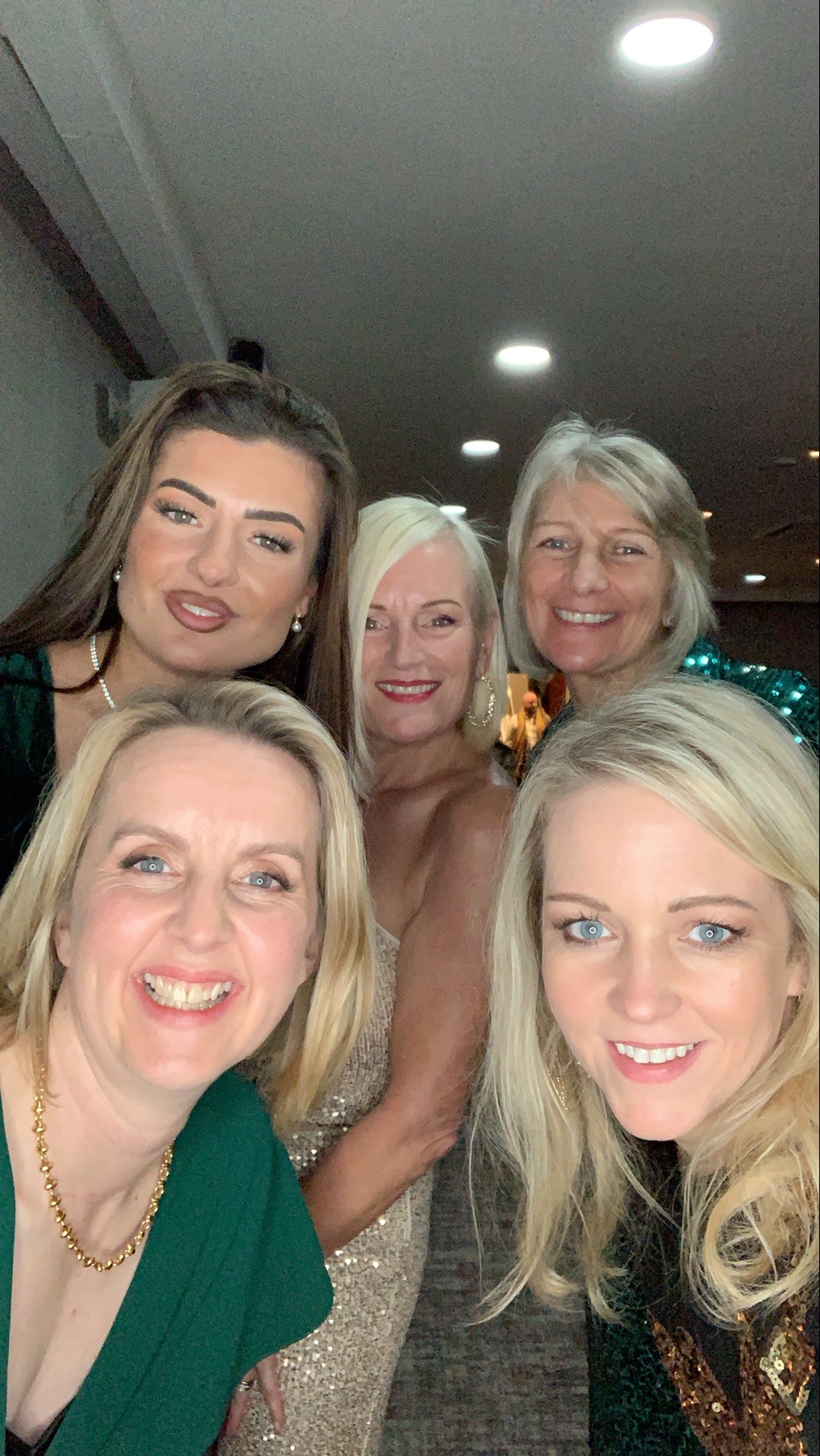 Christmas Party Nights  | View more photos from the event at gallery.magicimages.uk/u/MagicImages/Christmas-Party-Nights-6