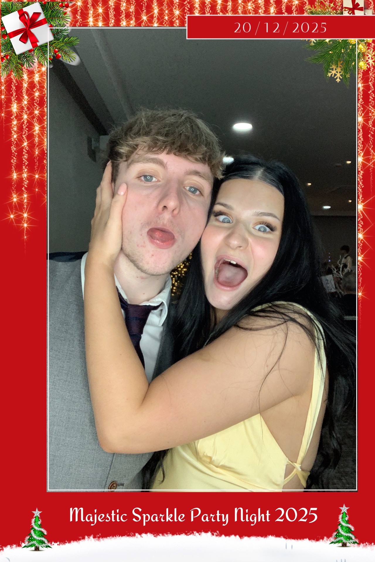 Christmas Party Nights  | View more photos from the event at gallery.magicimages.uk/u/MagicImages/Christmas-Party-Nights-6