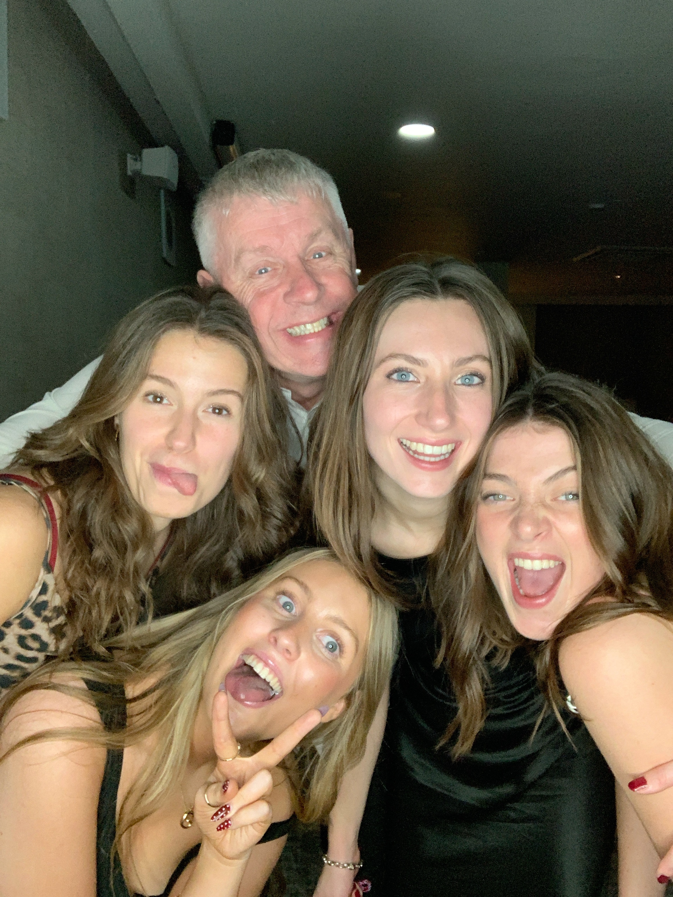 Christmas Party Nights  | View more photos from the event at gallery.magicimages.uk/u/MagicImages/Christmas-Party-Nights-6