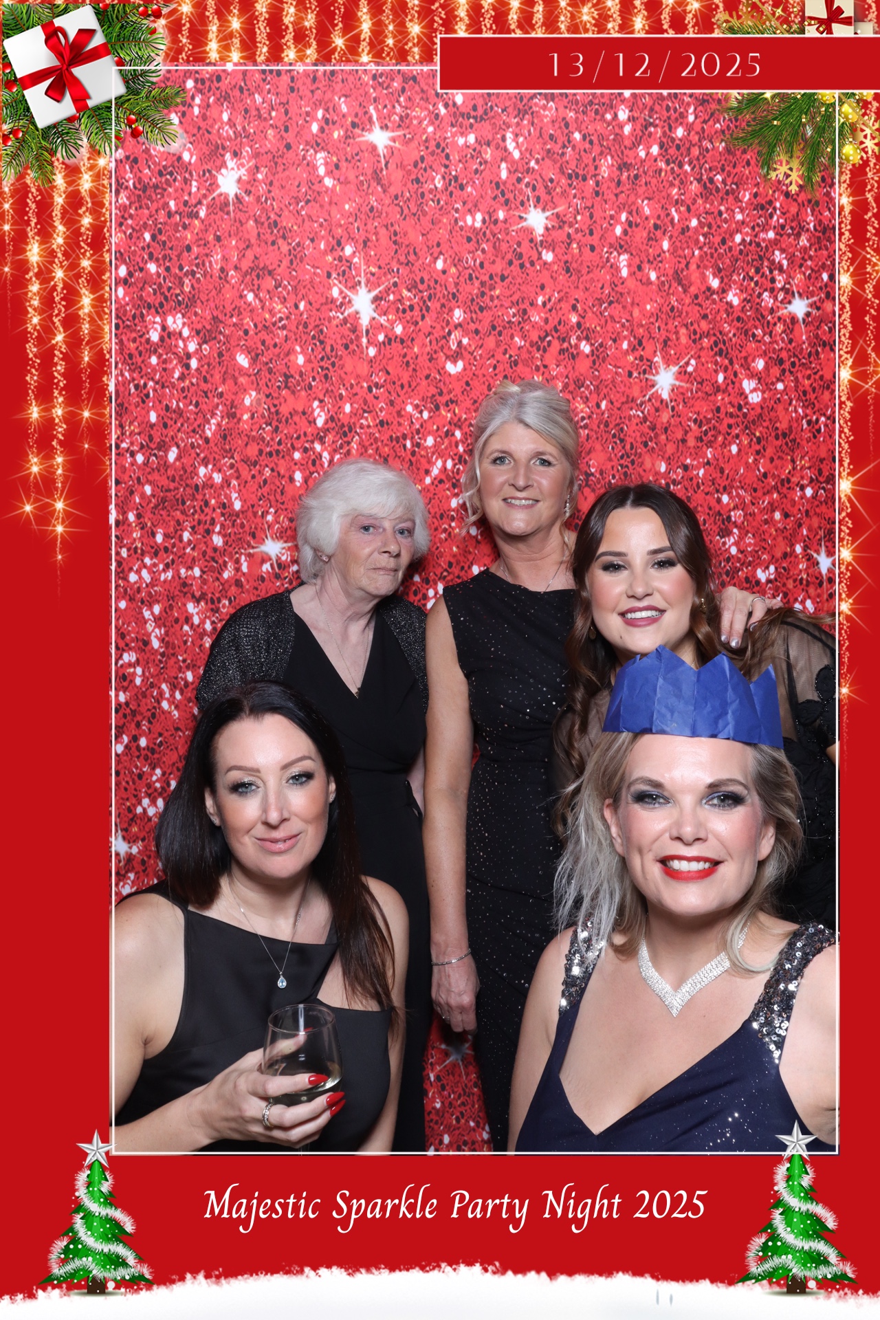 Christmas party nights  | View more photos from the event at gallery.magicimages.uk/u/MagicImages/Christmas-party-nights-2