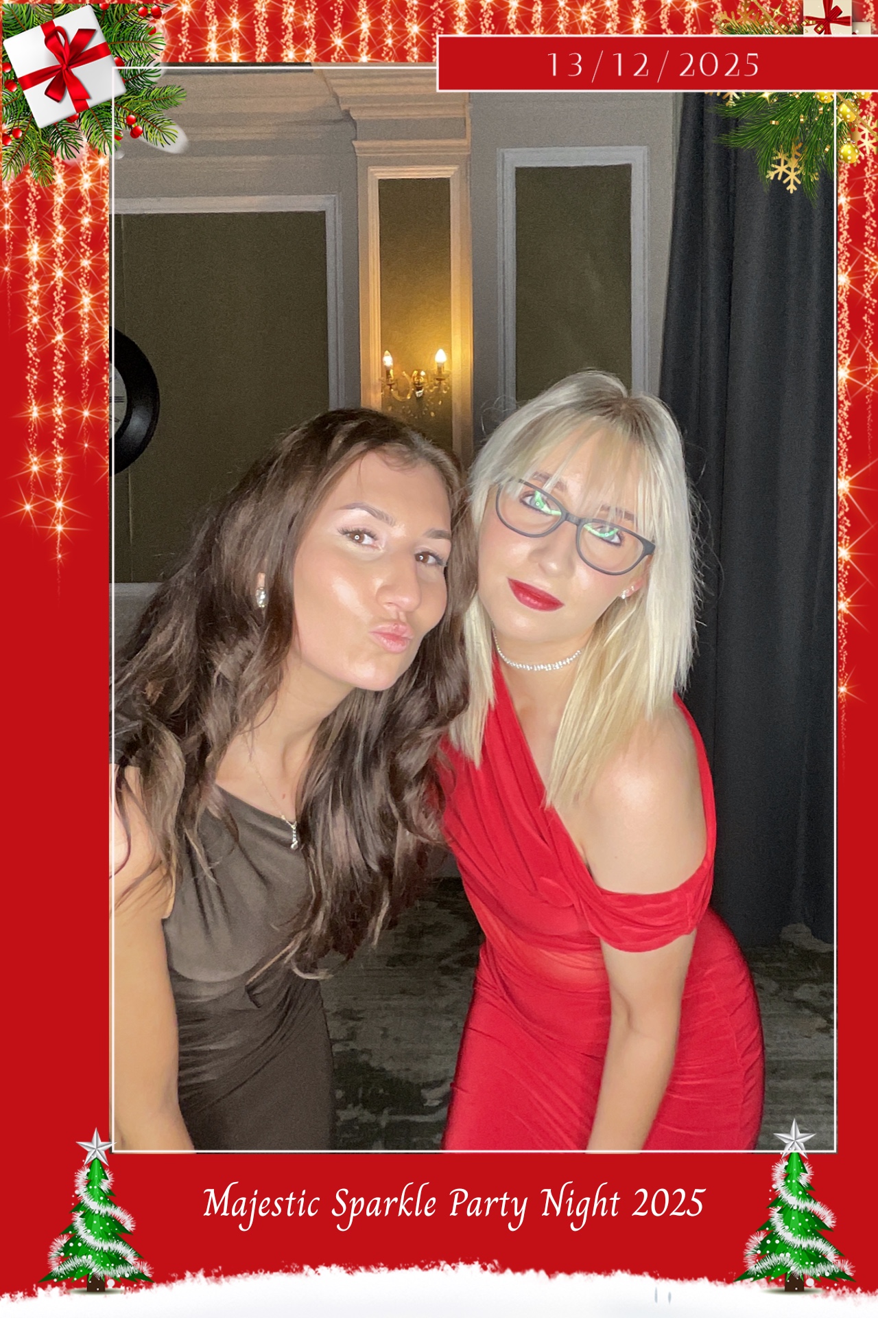 Christmas party nights  | View more photos from the event at gallery.magicimages.uk/u/MagicImages/Christmas-party-nights-1