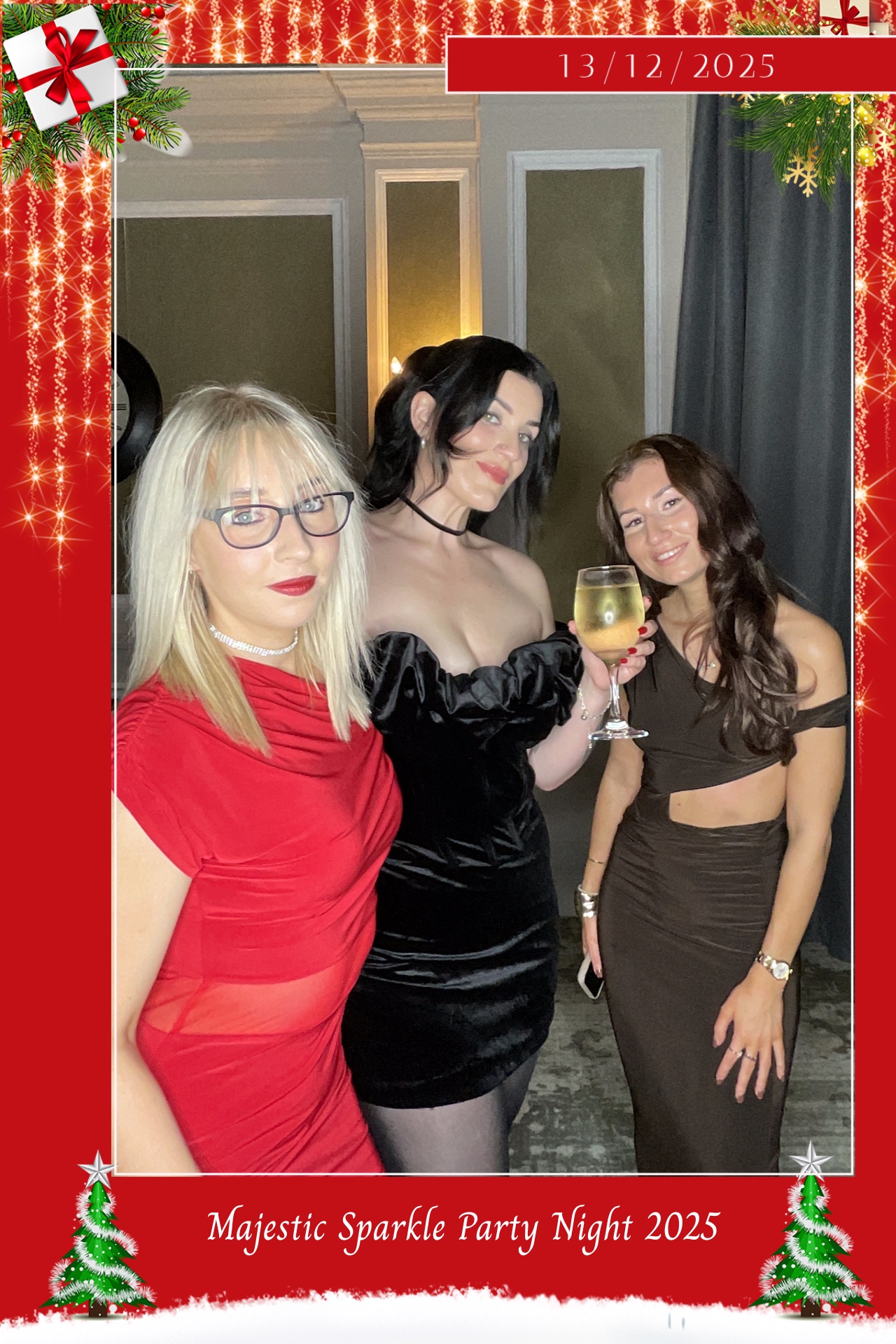 Christmas party nights  | View more photos from the event at gallery.magicimages.uk/u/MagicImages/Christmas-party-nights-1