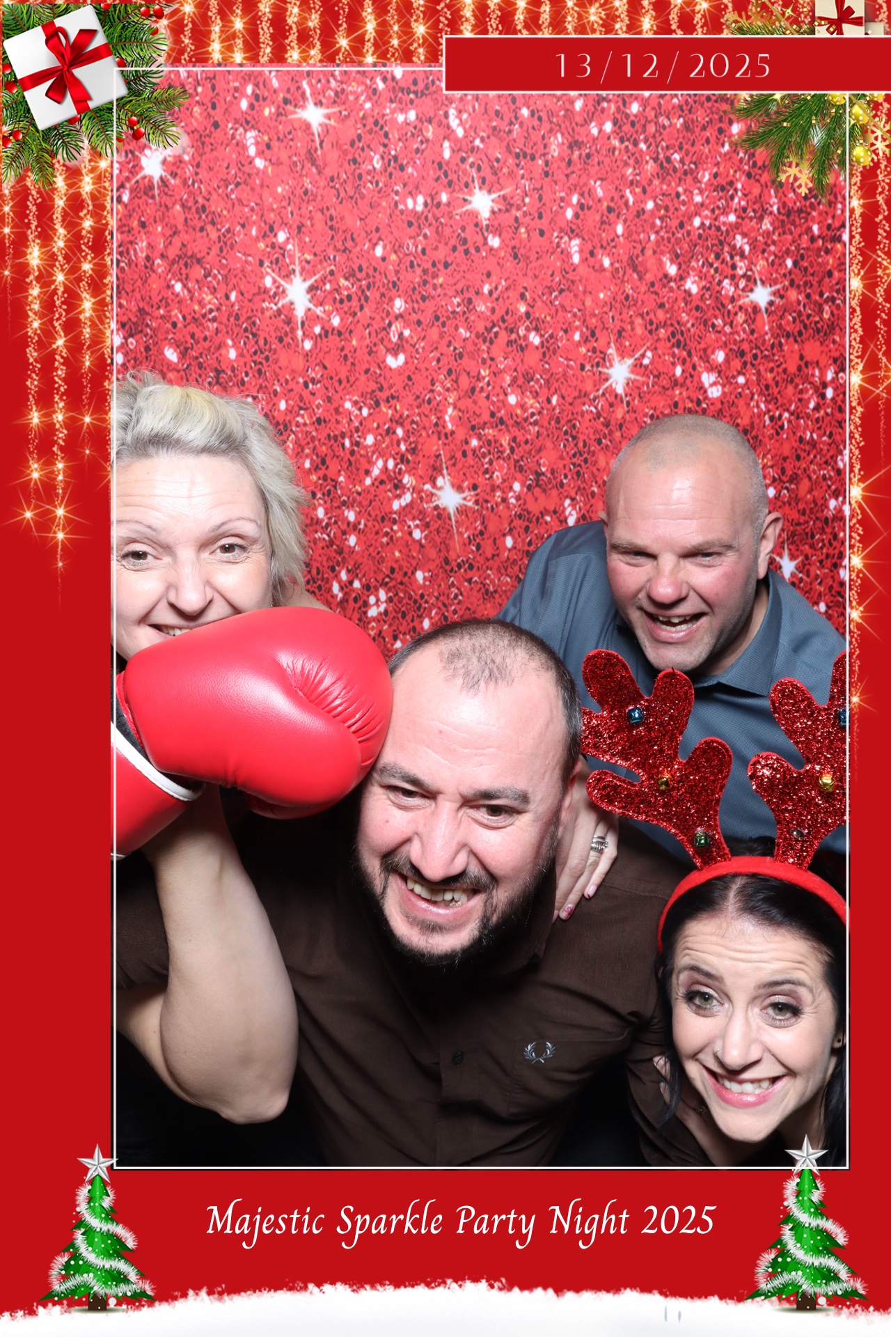 Christmas party nights  | View more photos from the event at gallery.magicimages.uk/u/MagicImages/Christmas-party-nights-2