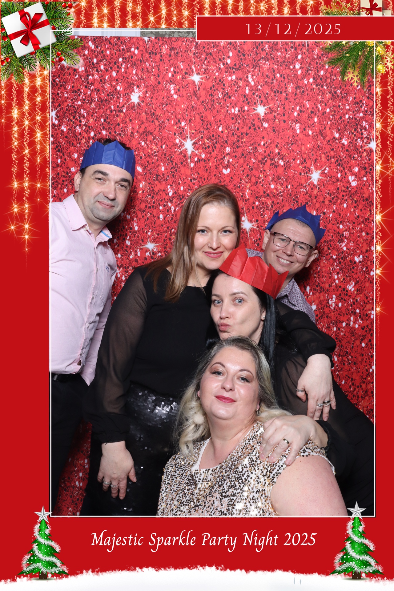 Christmas party nights  | View more photos from the event at gallery.magicimages.uk/u/MagicImages/Christmas-party-nights-3