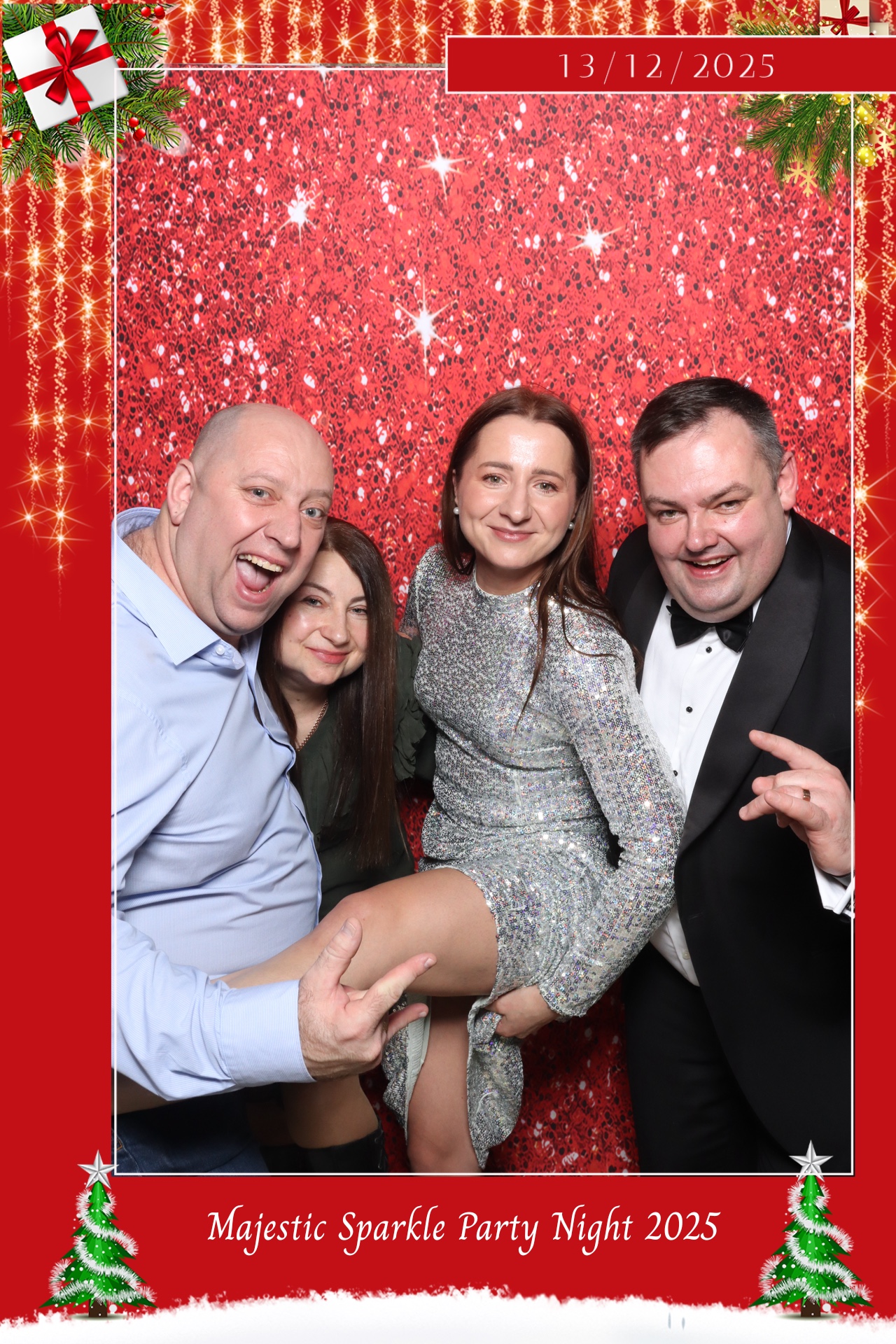 Christmas party nights  | View more photos from the event at gallery.magicimages.uk/u/MagicImages/Christmas-party-nights-3