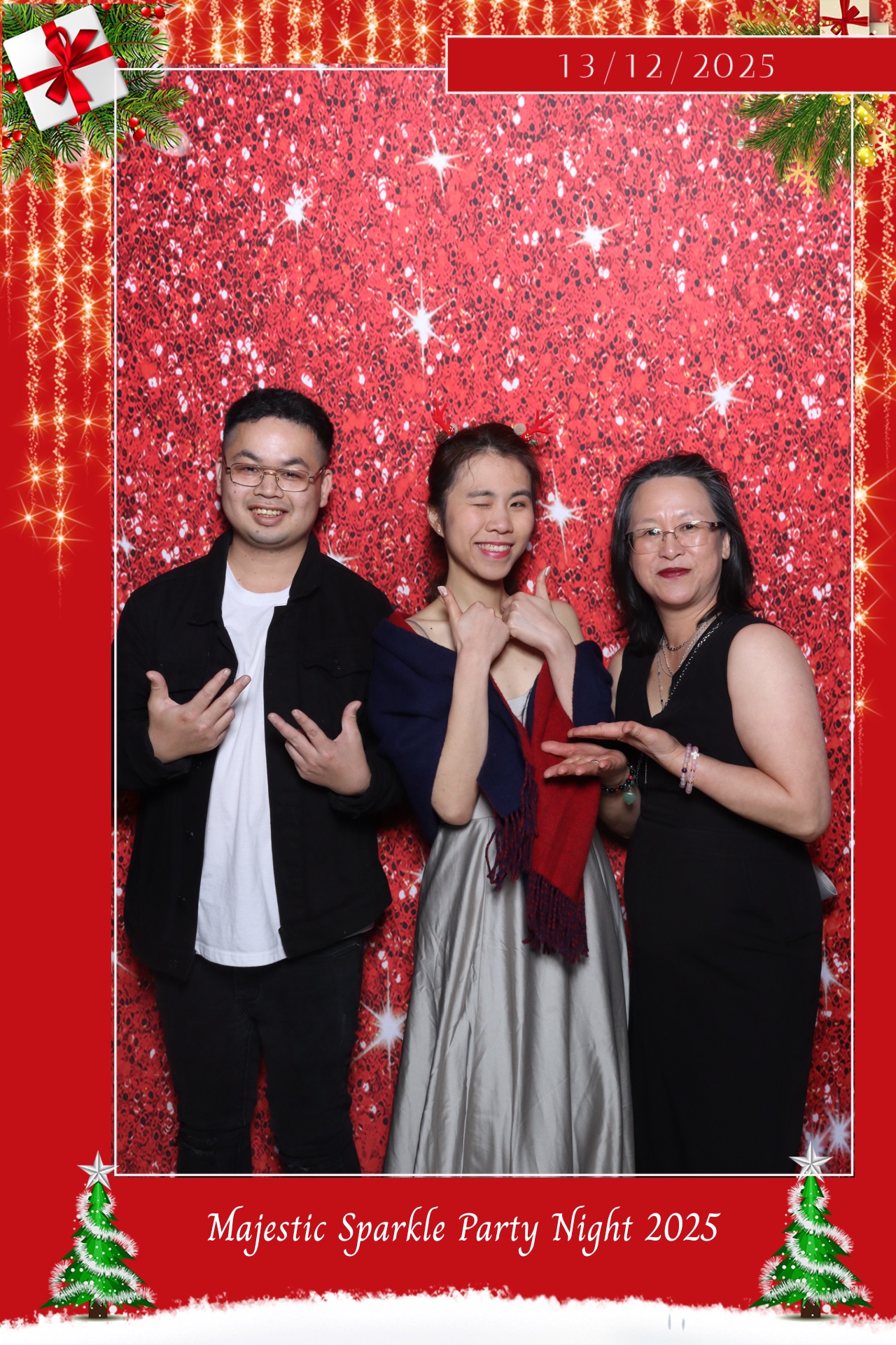 Christmas party nights  | View more photos from the event at gallery.magicimages.uk/u/MagicImages/Christmas-party-nights-3