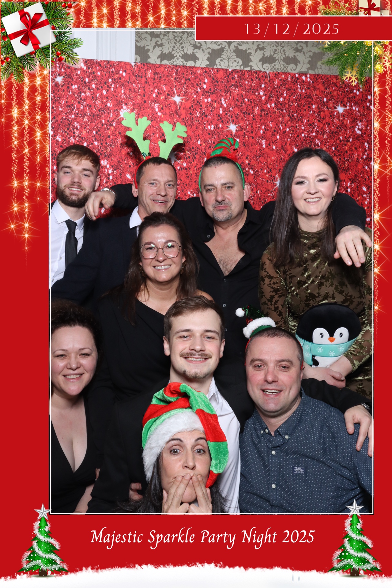 Christmas party nights  | View more photos from the event at gallery.magicimages.uk/u/MagicImages/Christmas-party-nights-3