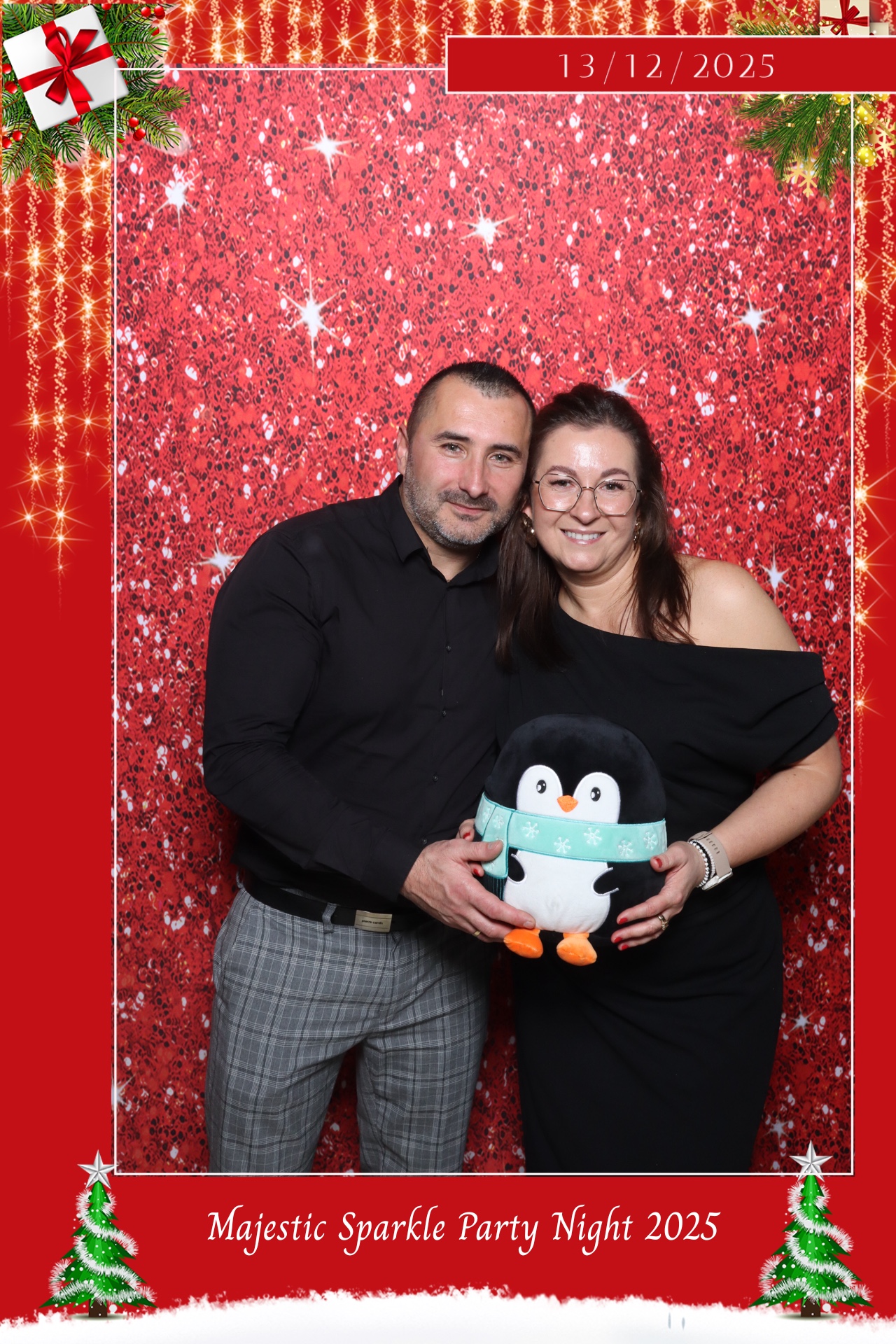 Christmas party nights  | View more photos from the event at gallery.magicimages.uk/u/MagicImages/Christmas-party-nights-3