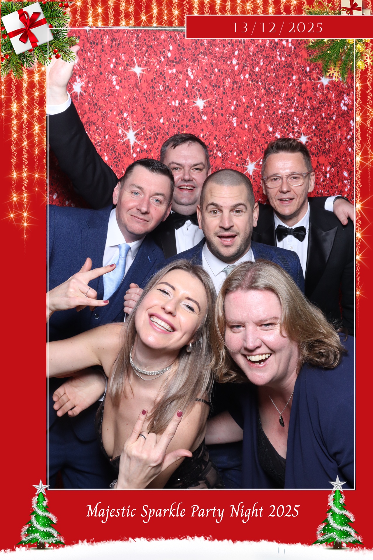 Christmas party nights  | View more photos from the event at gallery.magicimages.uk/u/MagicImages/Christmas-party-nights-3