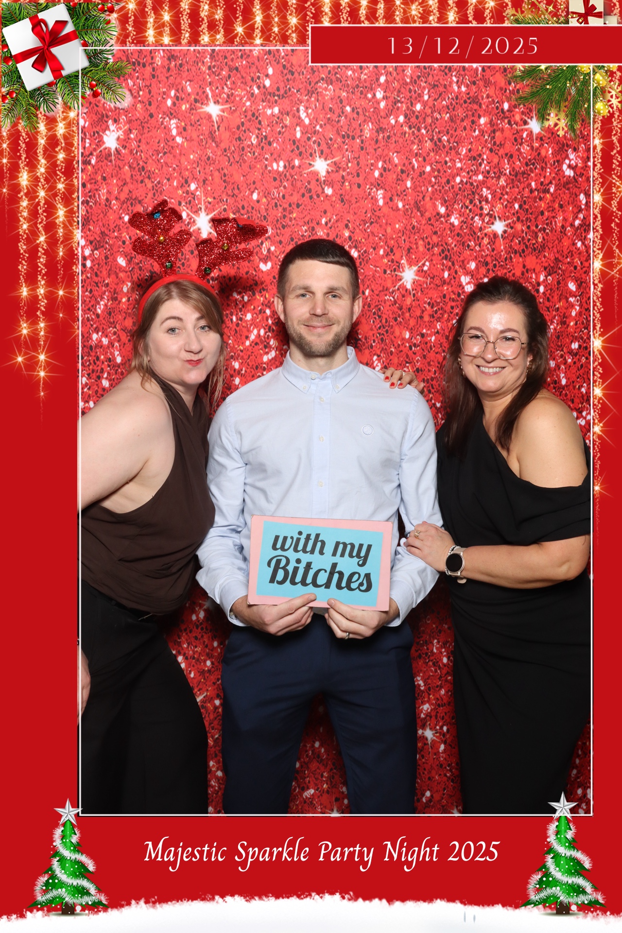 Christmas party nights  | View more photos from the event at gallery.magicimages.uk/u/MagicImages/Christmas-party-nights-3