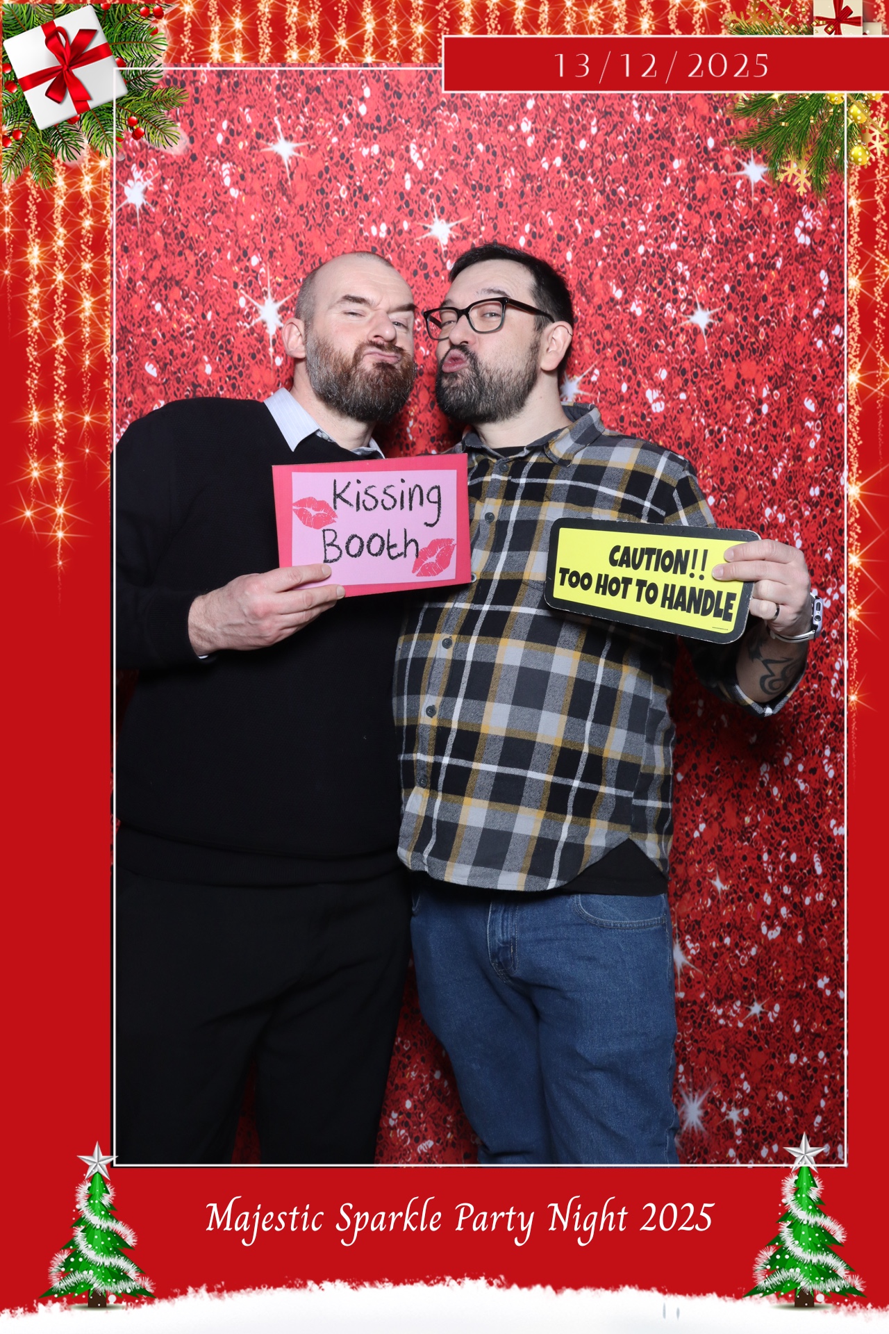 Christmas party nights  | View more photos from the event at gallery.magicimages.uk/u/MagicImages/Christmas-party-nights-3