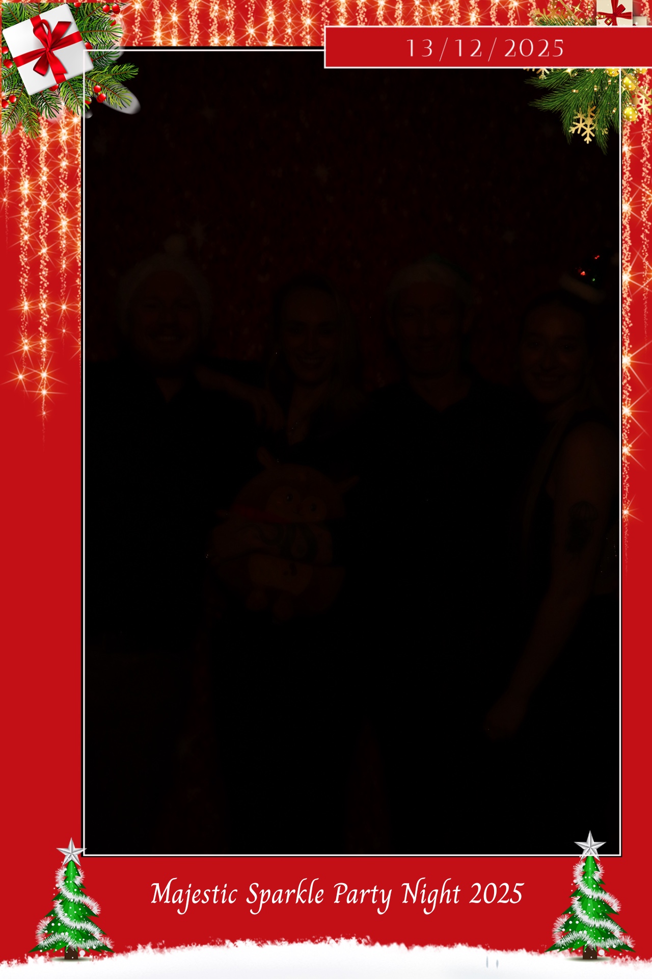 Christmas party nights  | View more photos from the event at gallery.magicimages.uk/u/MagicImages/Christmas-party-nights-3