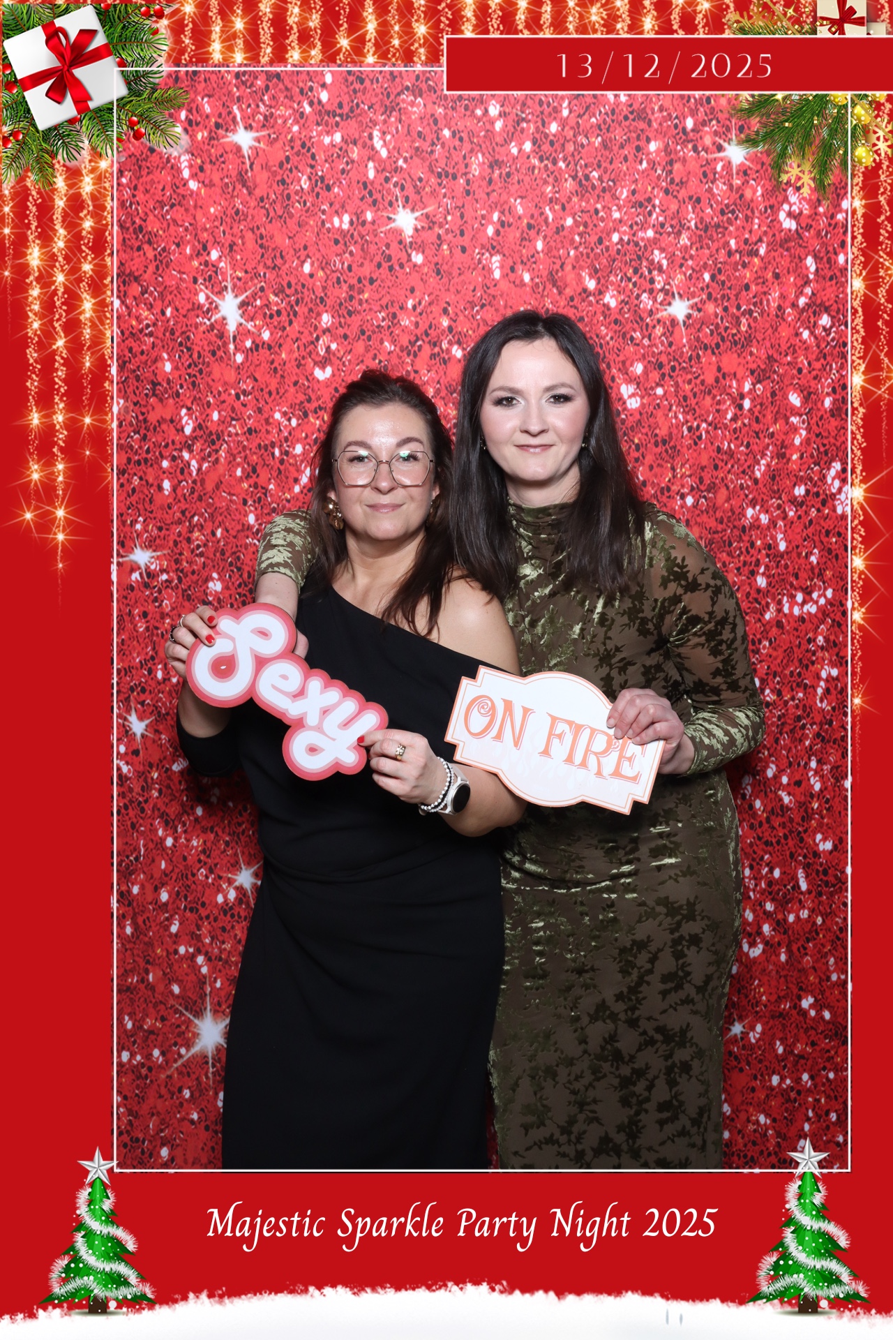 Christmas party nights  | View more photos from the event at gallery.magicimages.uk/u/MagicImages/Christmas-party-nights-3