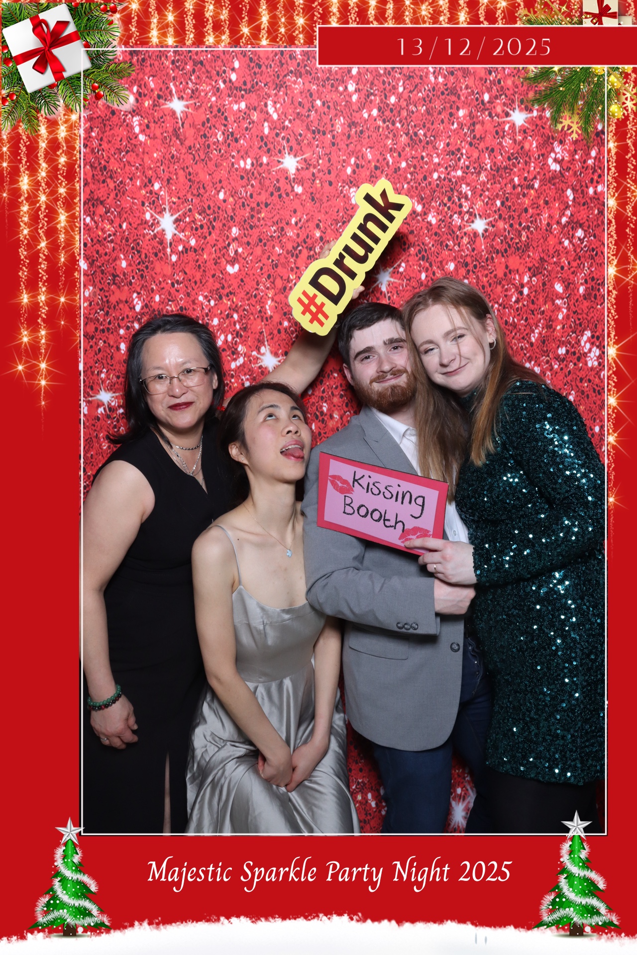 Christmas party nights  | View more photos from the event at gallery.magicimages.uk/u/MagicImages/Christmas-party-nights-3