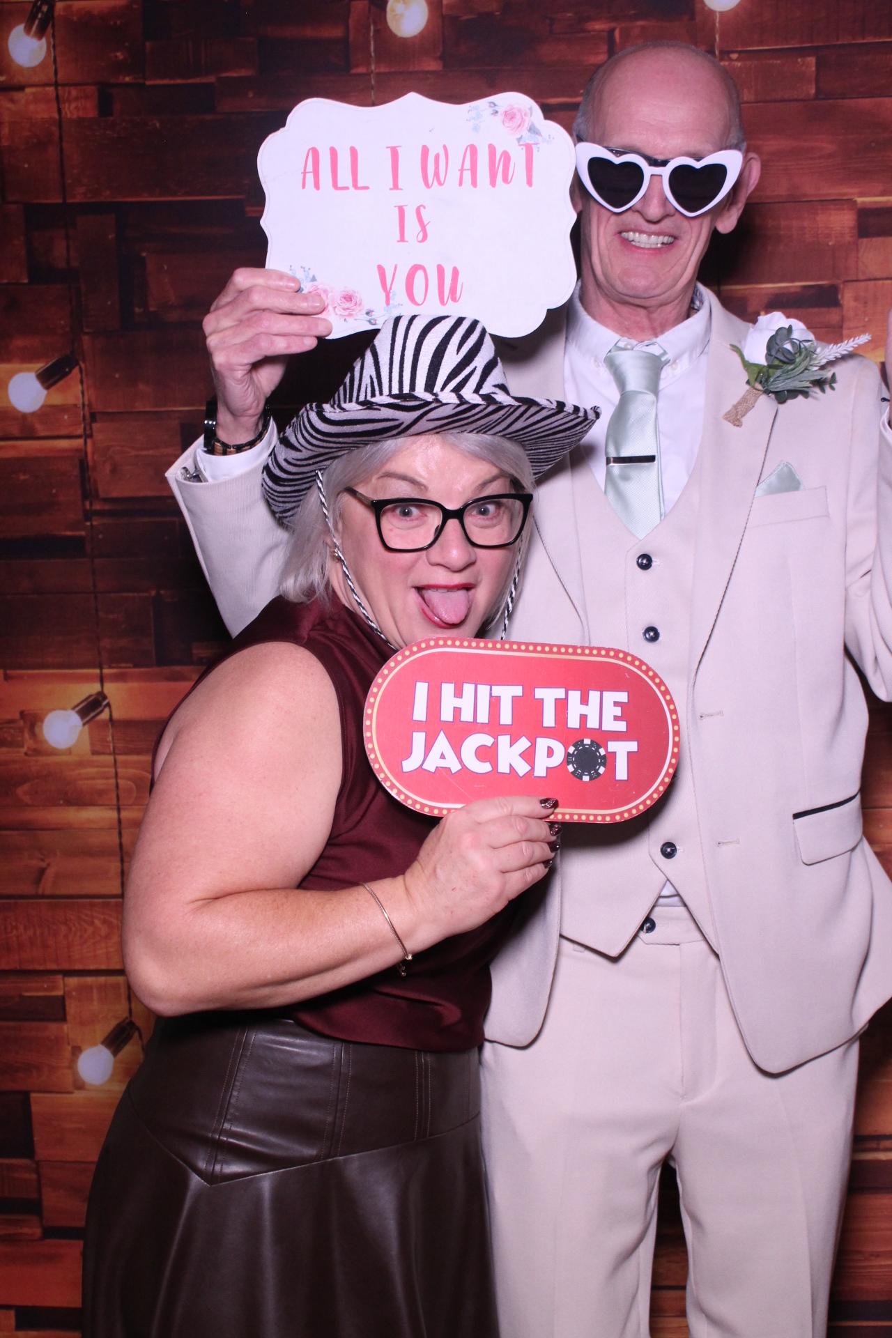 Dan and Becks's wedding | View more photos from the event at gallery.magicimages.uk/u/MagicImages/Dan-and-Beckss-wedding