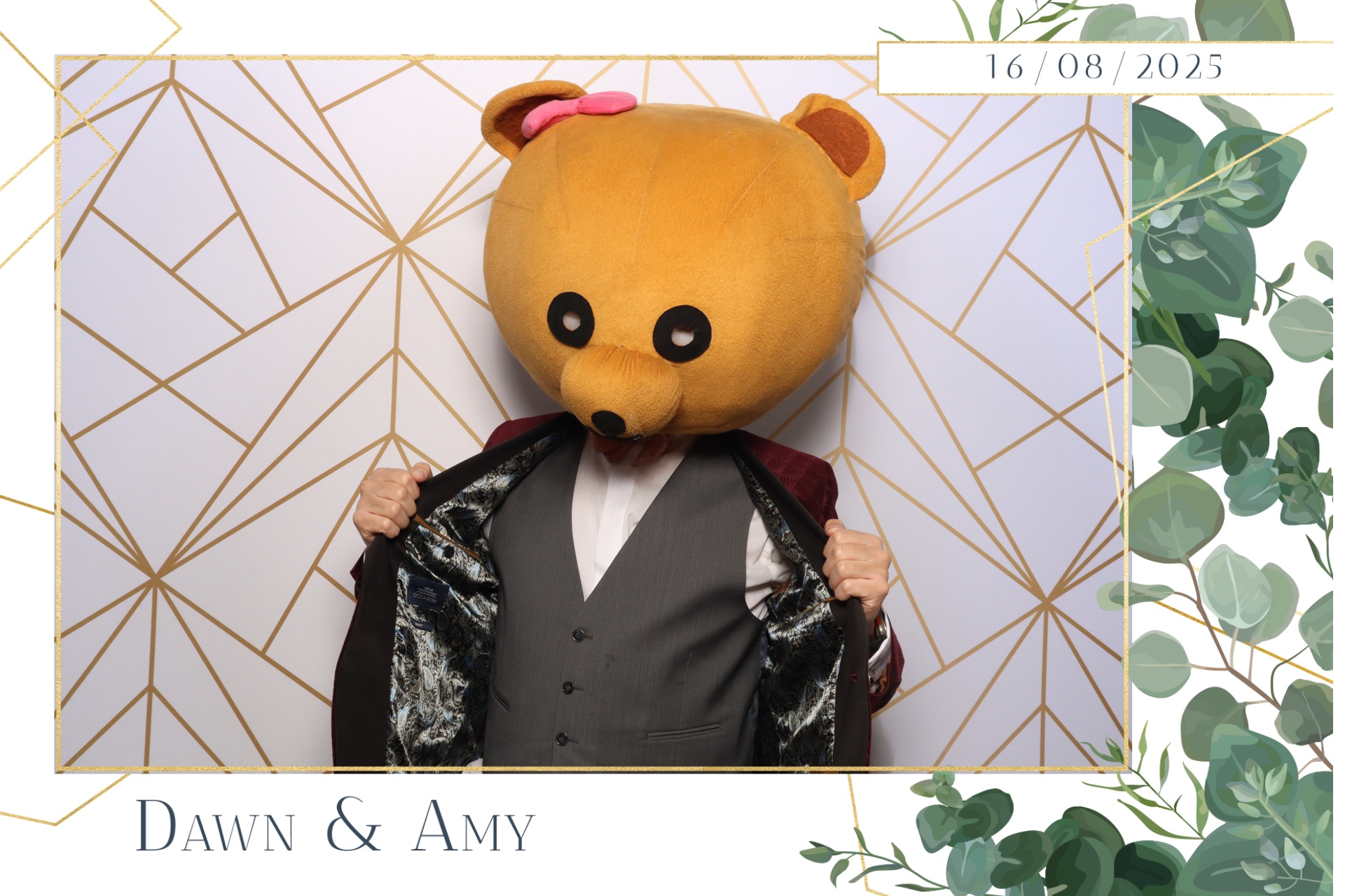 Dawn & Amy  | View more photos from the event at gallery.magicimages.uk/u/MagicImages/Dawn-Amy