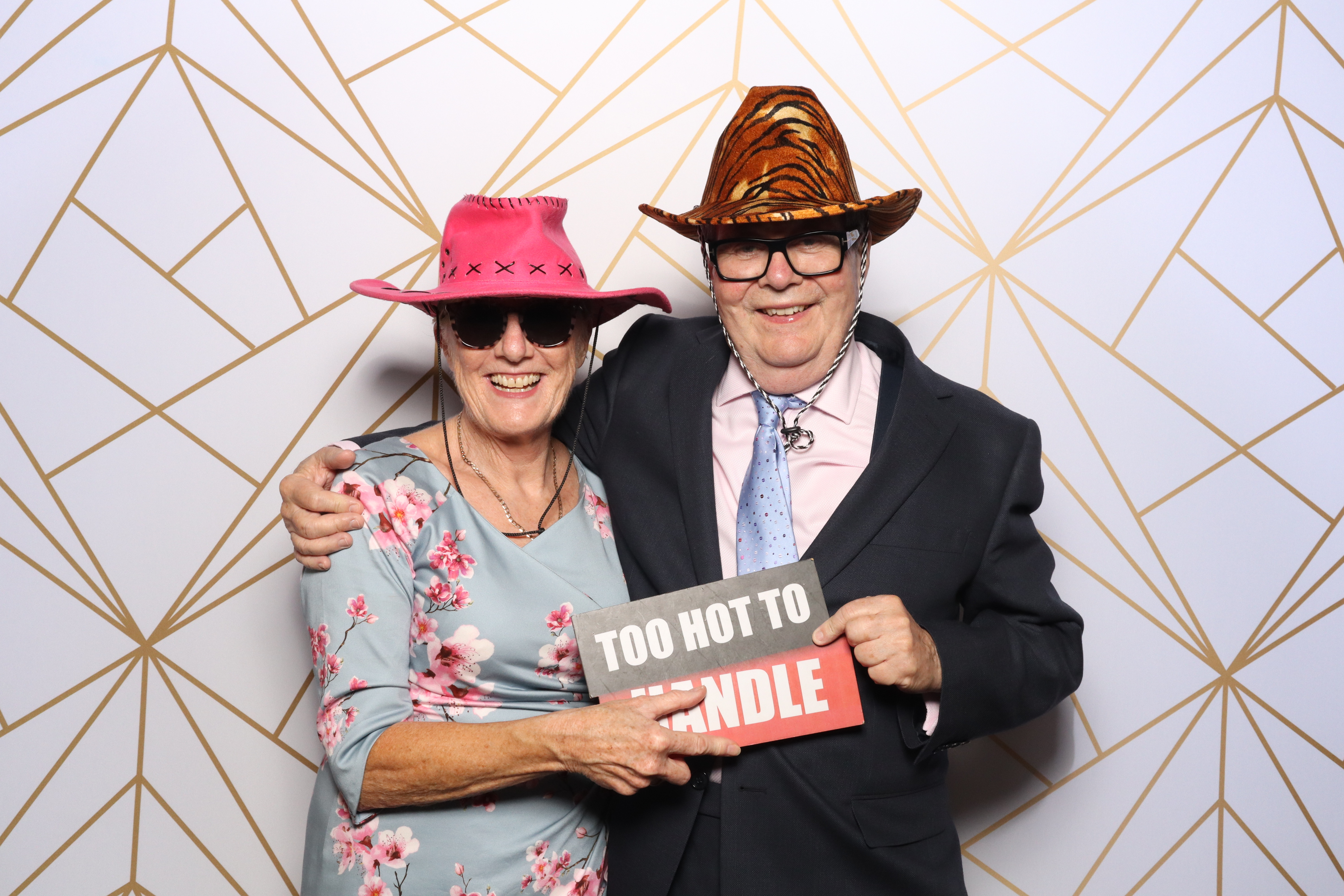 Dawn & Amy  | View more photos from the event at gallery.magicimages.uk/u/MagicImages/Dawn-Amy