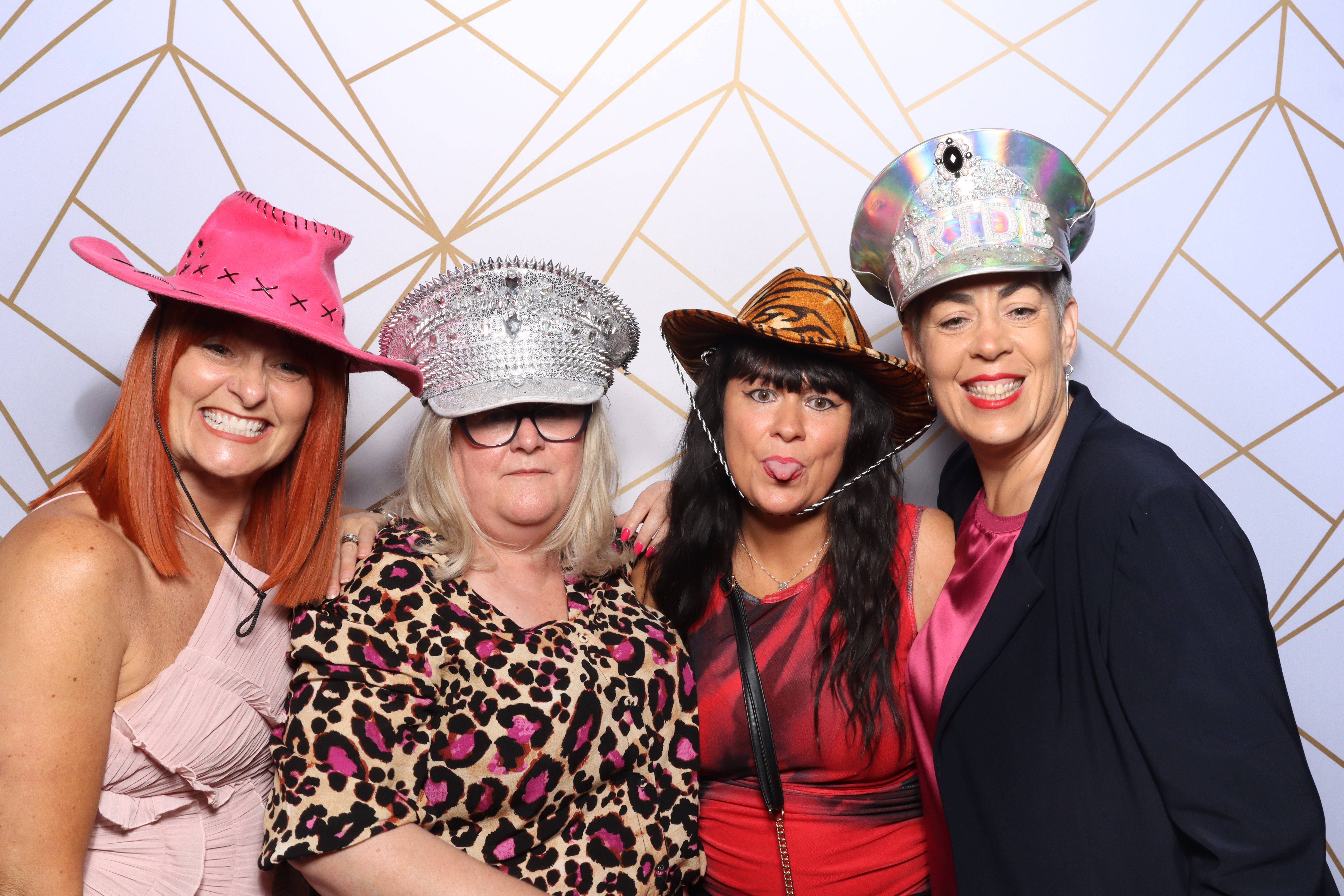 Dawn & Amy  | View more photos from the event at gallery.magicimages.uk/u/MagicImages/Dawn-Amy