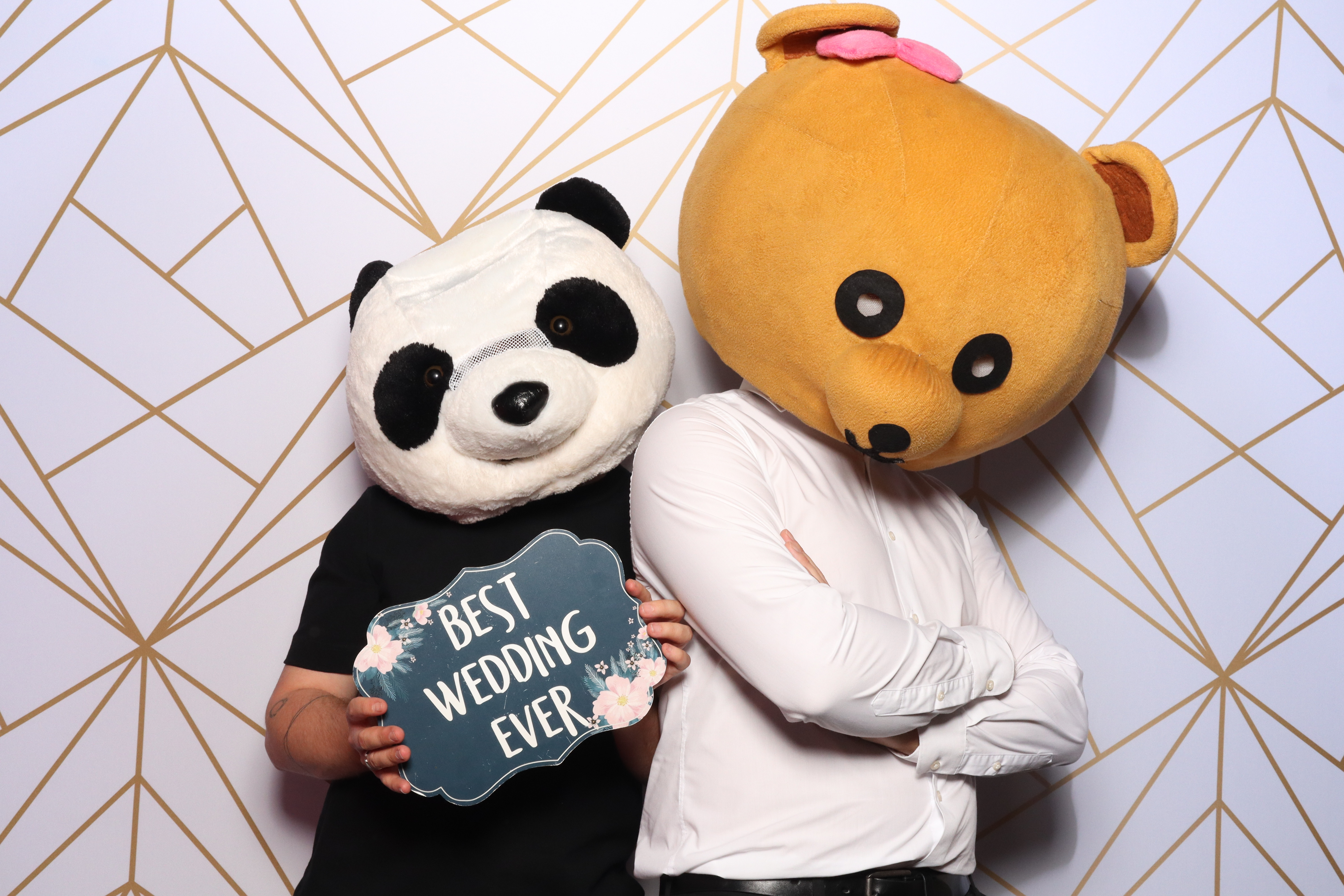 Dawn & Amy  | View more photos from the event at gallery.magicimages.uk/u/MagicImages/Dawn-Amy