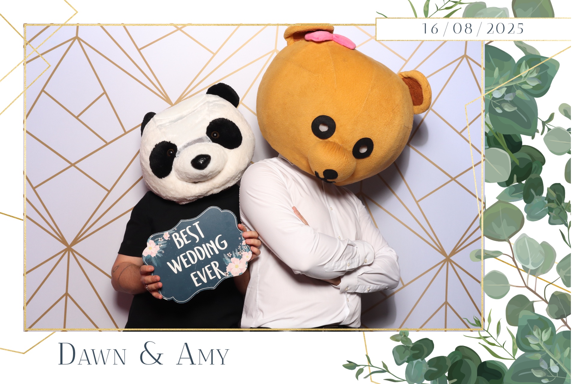 Dawn & Amy  | View more photos from the event at gallery.magicimages.uk/u/MagicImages/Dawn-Amy