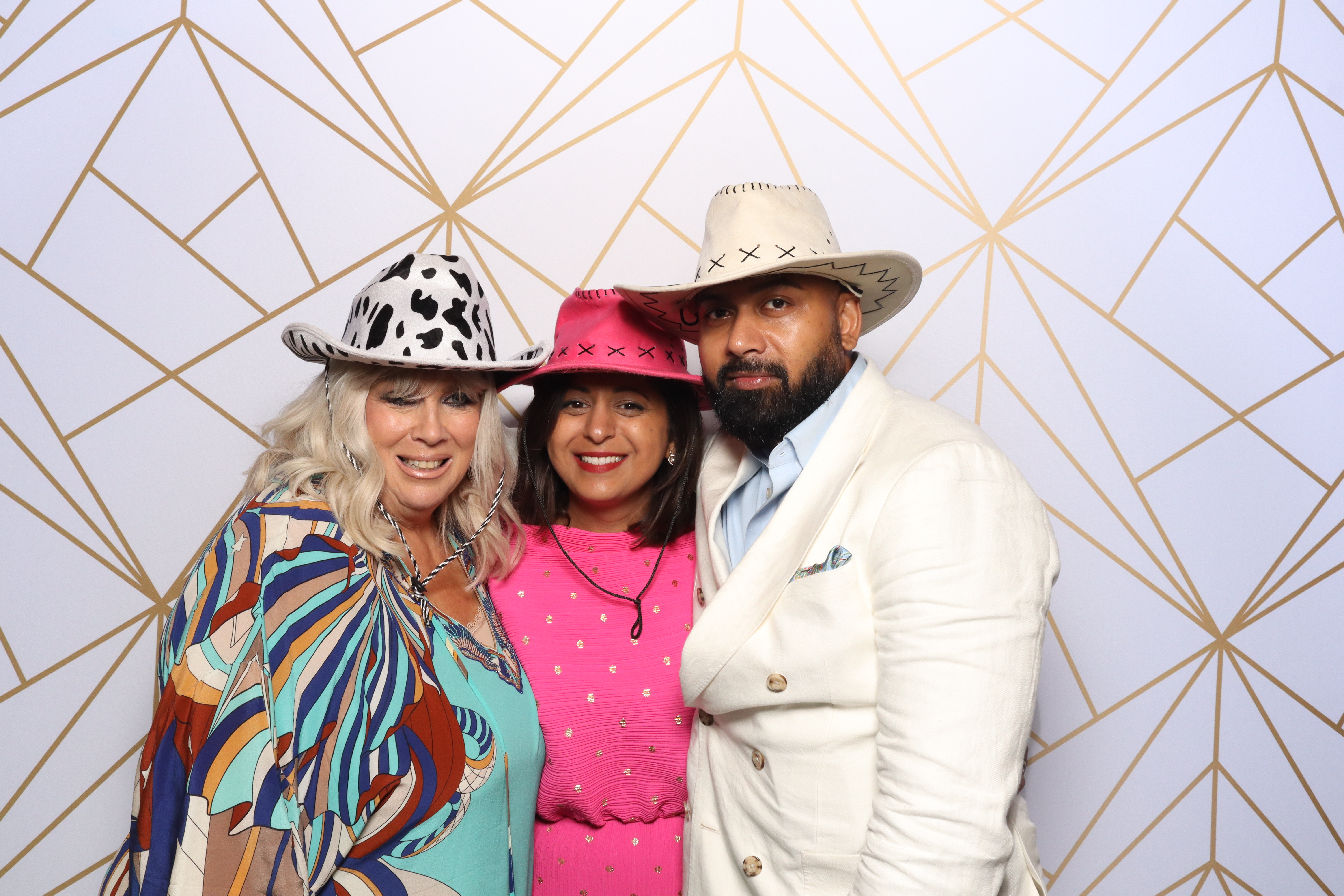 Dawn & Amy  | View more photos from the event at gallery.magicimages.uk/u/MagicImages/Dawn-Amy