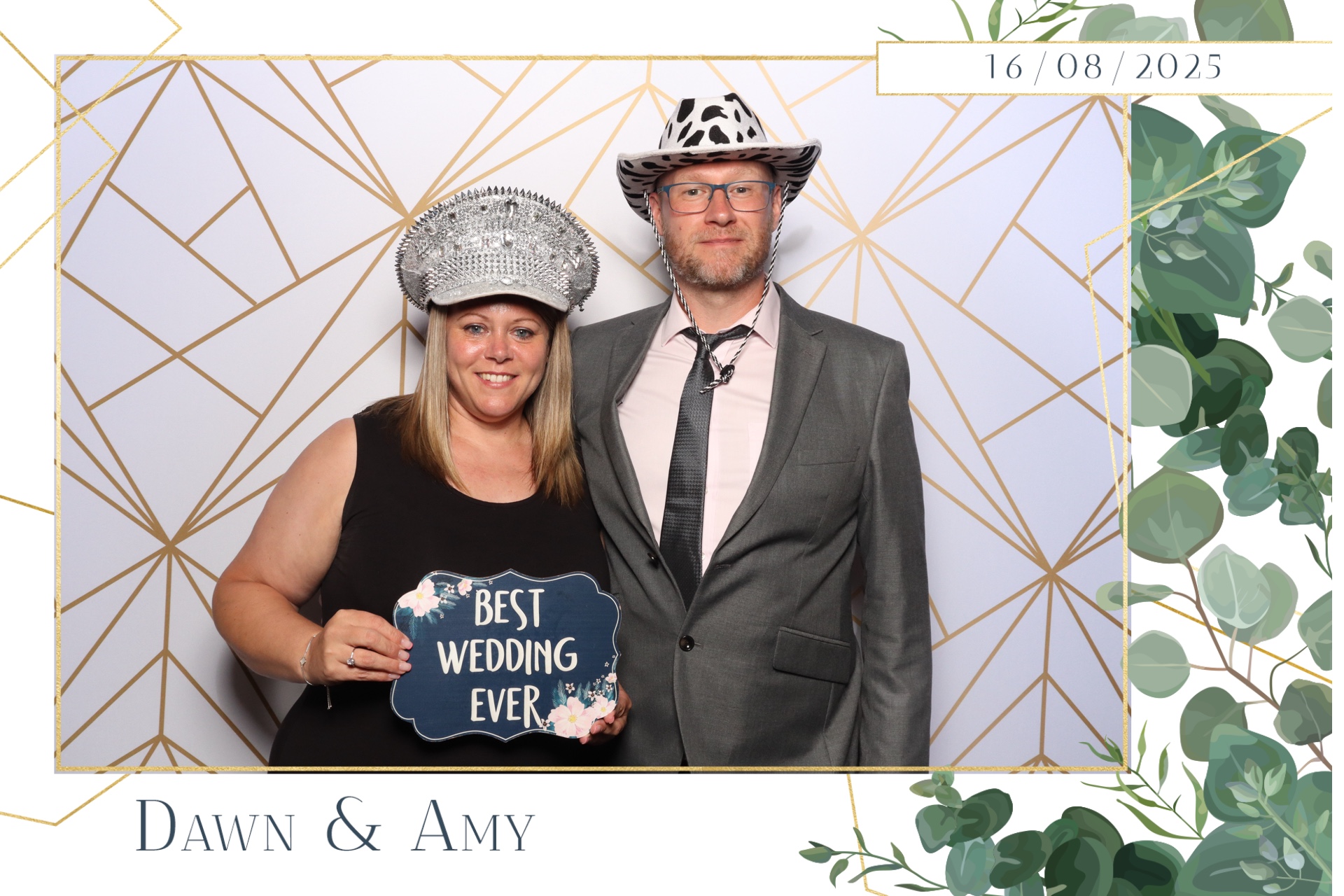 Dawn & Amy  | View more photos from the event at gallery.magicimages.uk/u/MagicImages/Dawn-Amy