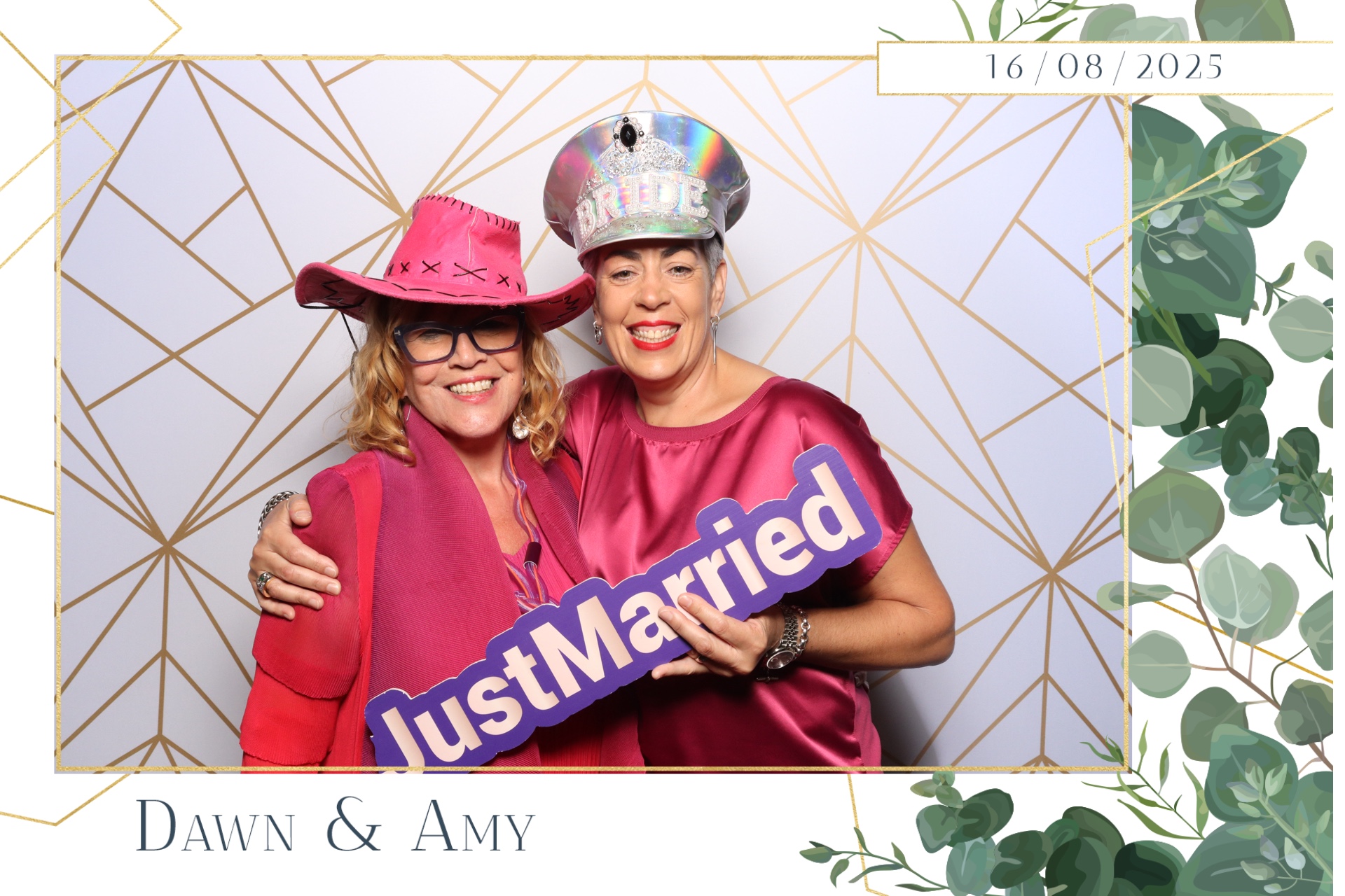 Dawn & Amy  | View more photos from the event at gallery.magicimages.uk/u/MagicImages/Dawn-Amy