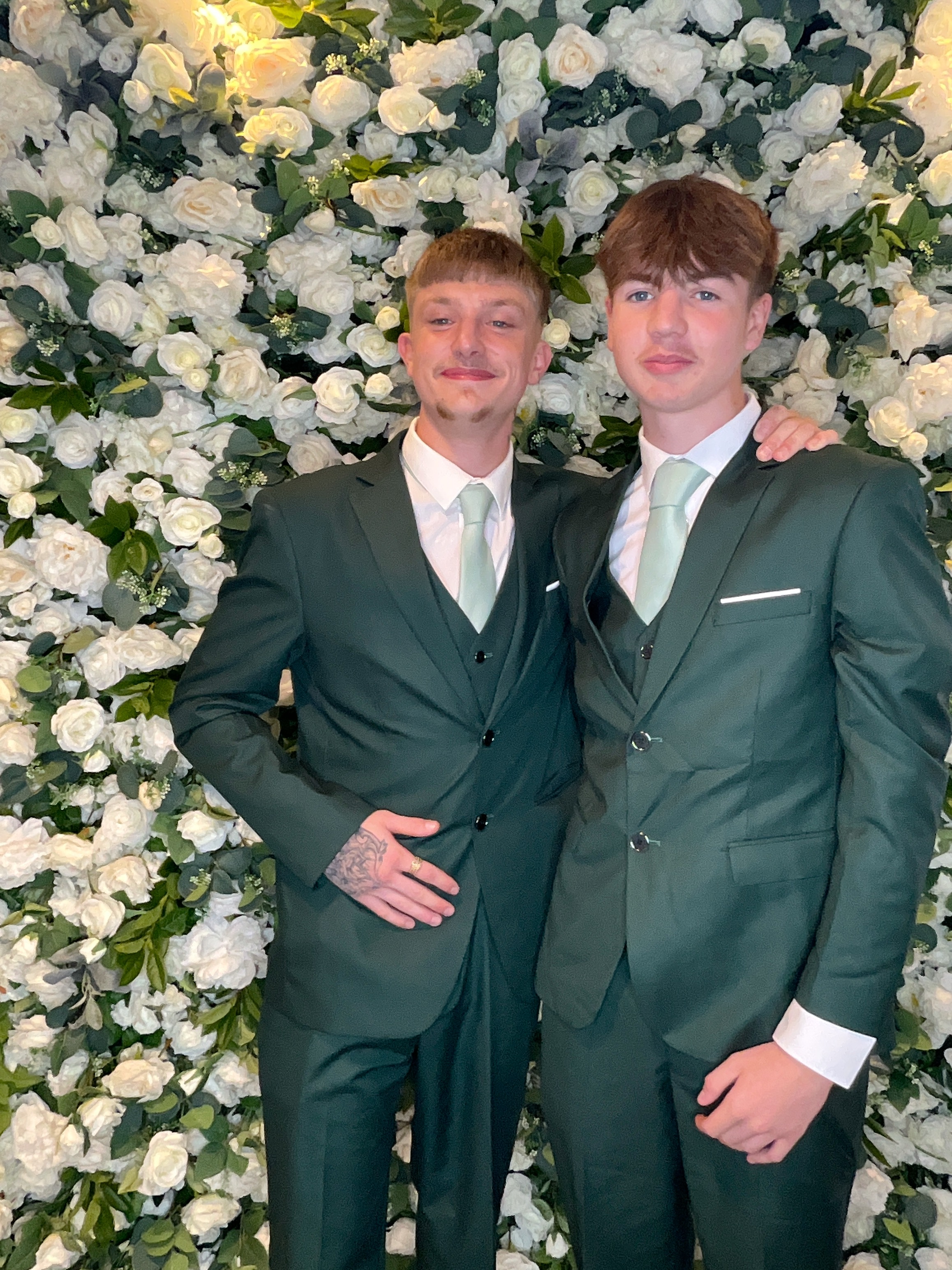 Deone & Jason Photo Booth Images  | View more photos from the event at gallery.magicimages.uk/u/MagicImages/Deone-Jason-Photo-Booth-Images