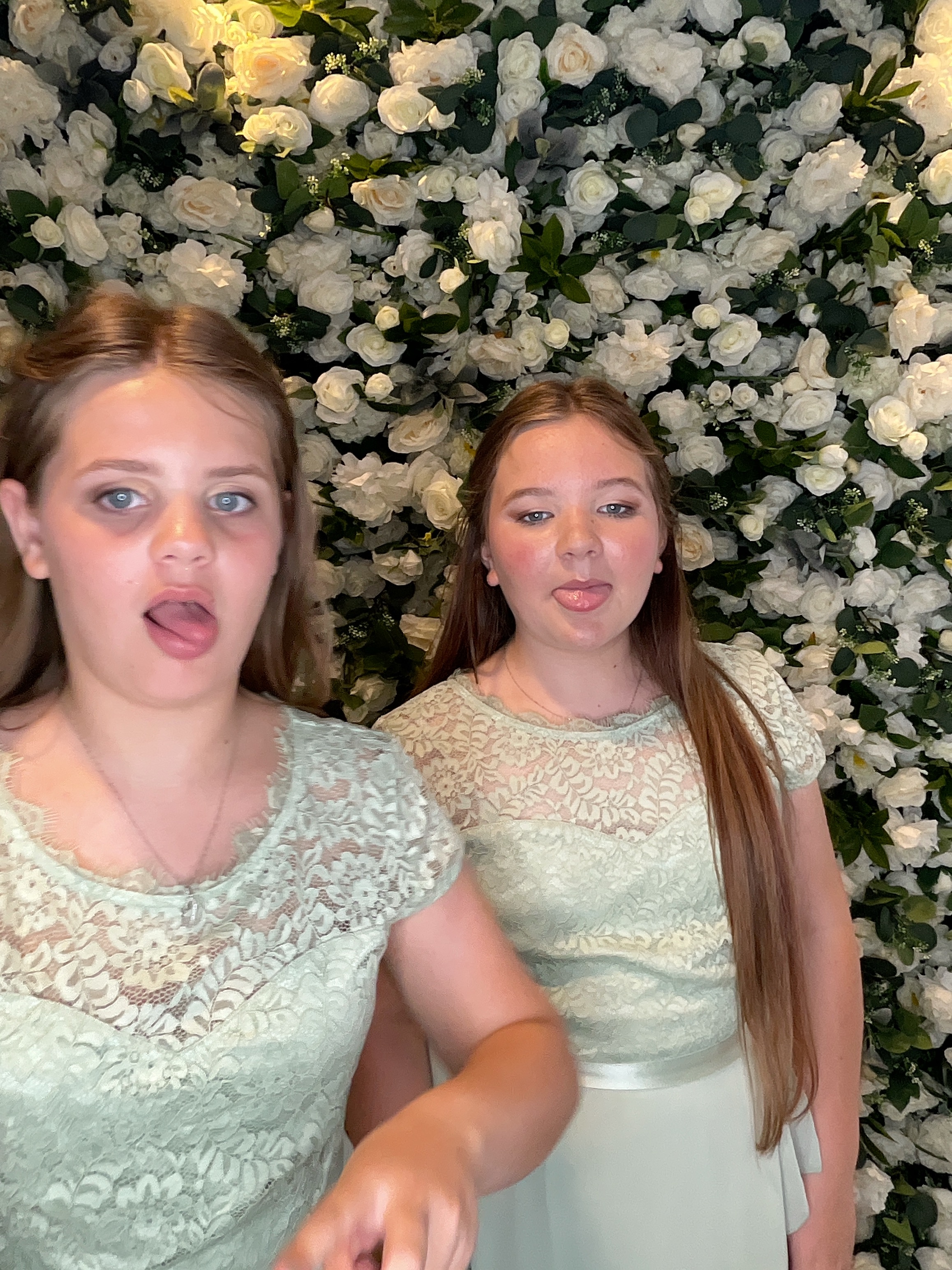 Deone & Jason Photo Booth Images  | View more photos from the event at gallery.magicimages.uk/u/MagicImages/Deone-Jason-Photo-Booth-Images