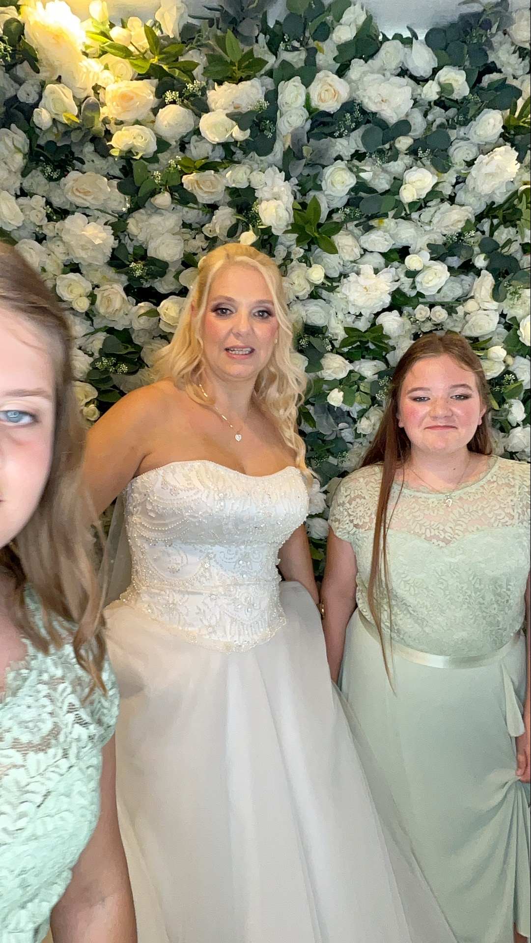 Deone & Jason Photo Booth Images  | View more photos from the event at gallery.magicimages.uk/u/MagicImages/Deone-Jason-Photo-Booth-Images