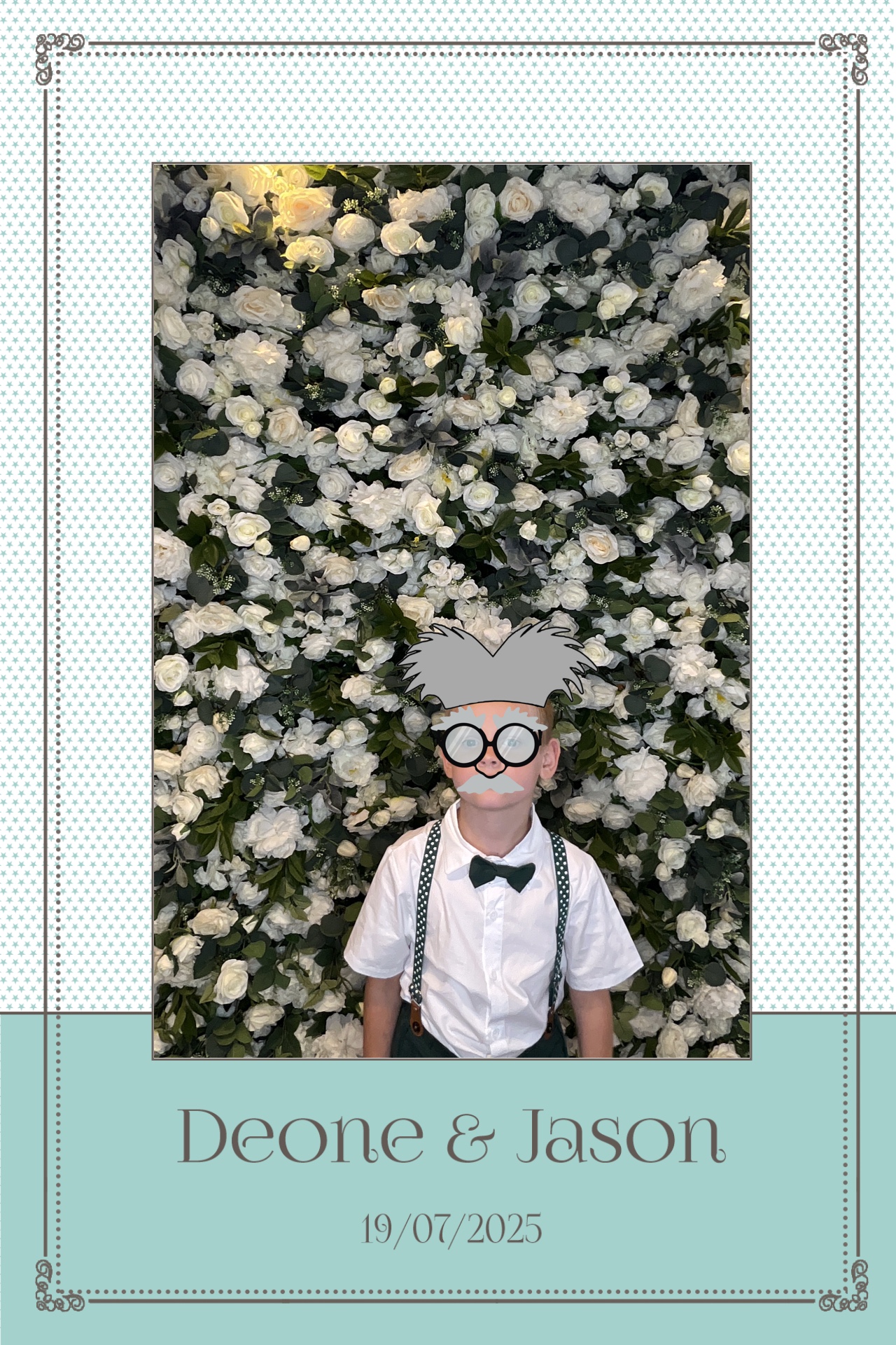 Deone & Jason Photo Booth Images  | View more photos from the event at gallery.magicimages.uk/u/MagicImages/Deone-Jason-Photo-Booth-Images