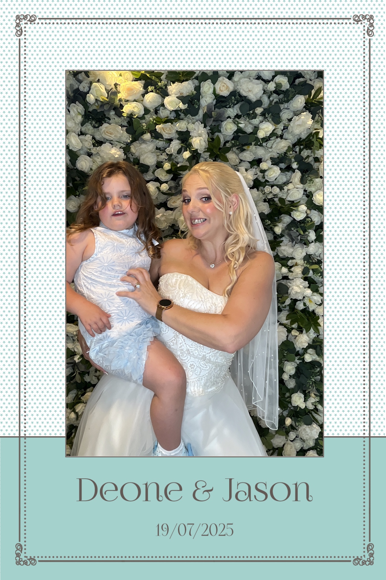 Deone & Jason Photo Booth Images  | View more photos from the event at gallery.magicimages.uk/u/MagicImages/Deone-Jason-Photo-Booth-Images