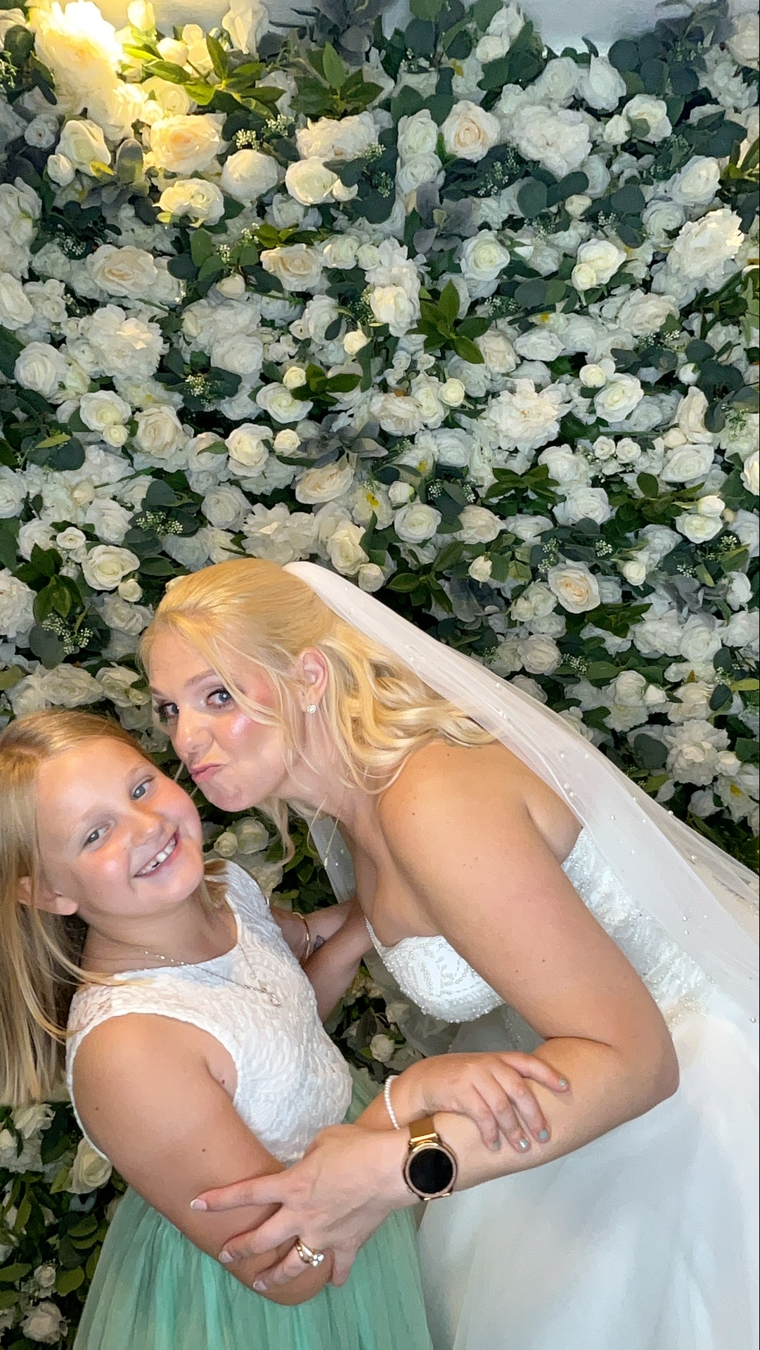 Deone & Jason Photo Booth Images  | View more photos from the event at gallery.magicimages.uk/u/MagicImages/Deone-Jason-Photo-Booth-Images