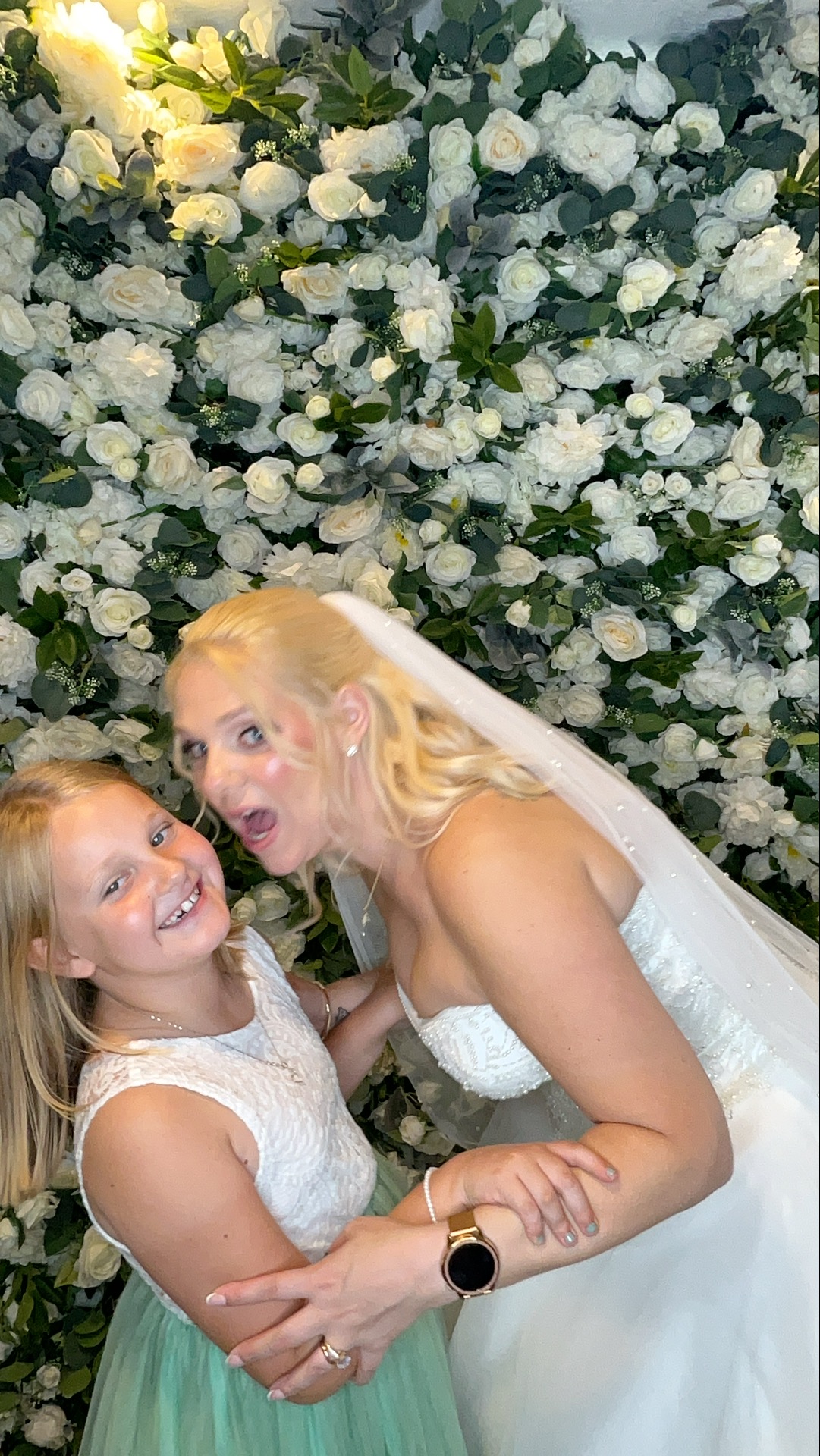 Deone & Jason Photo Booth Images  | View more photos from the event at gallery.magicimages.uk/u/MagicImages/Deone-Jason-Photo-Booth-Images