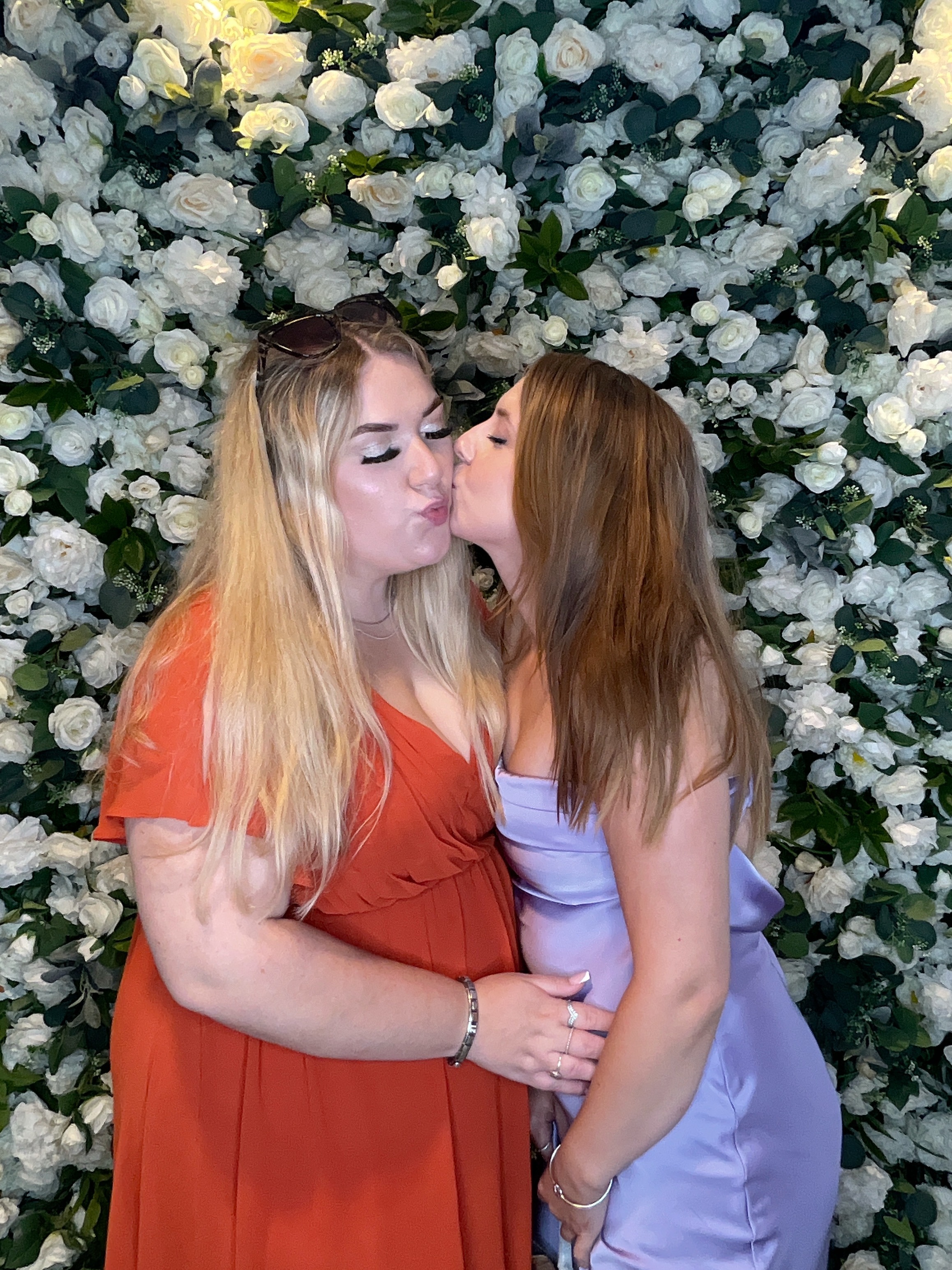 Deone & Jason Photo Booth Images  | View more photos from the event at gallery.magicimages.uk/u/MagicImages/Deone-Jason-Photo-Booth-Images