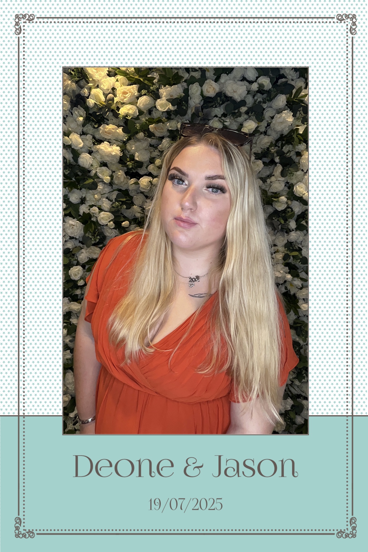 Deone & Jason Photo Booth Images  | View more photos from the event at gallery.magicimages.uk/u/MagicImages/Deone-Jason-Photo-Booth-Images