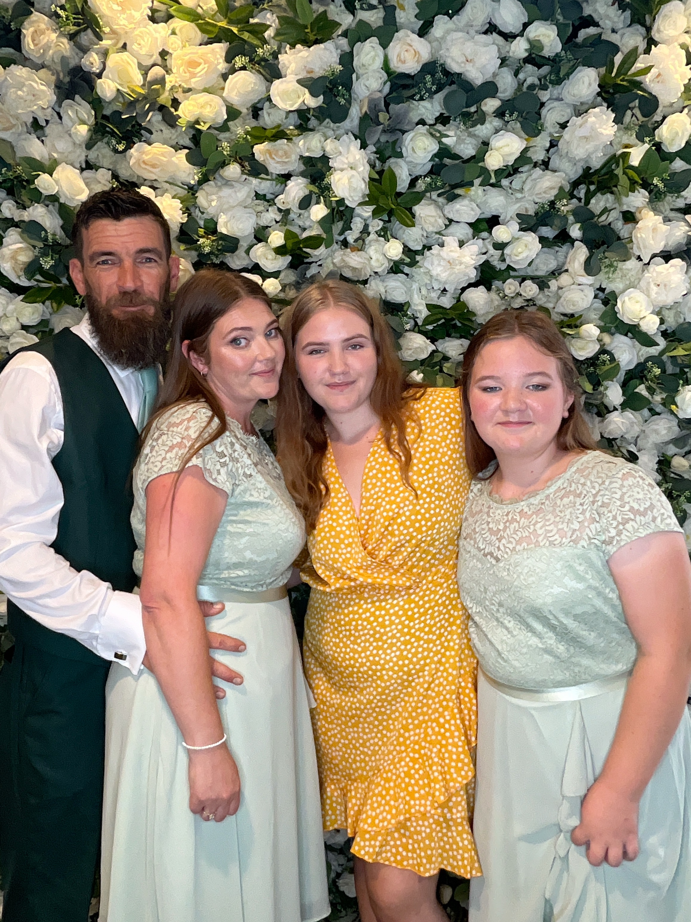 Deone & Jason Photo Booth Images  | View more photos from the event at gallery.magicimages.uk/u/MagicImages/Deone-Jason-Photo-Booth-Images