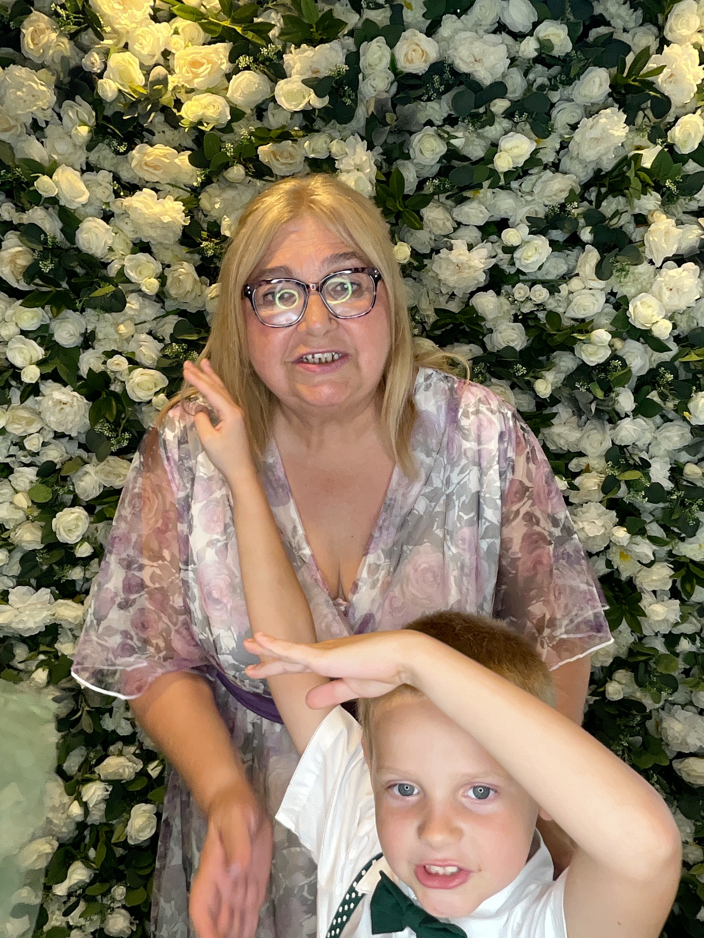 Deone & Jason Photo Booth Images  | View more photos from the event at gallery.magicimages.uk/u/MagicImages/Deone-Jason-Photo-Booth-Images