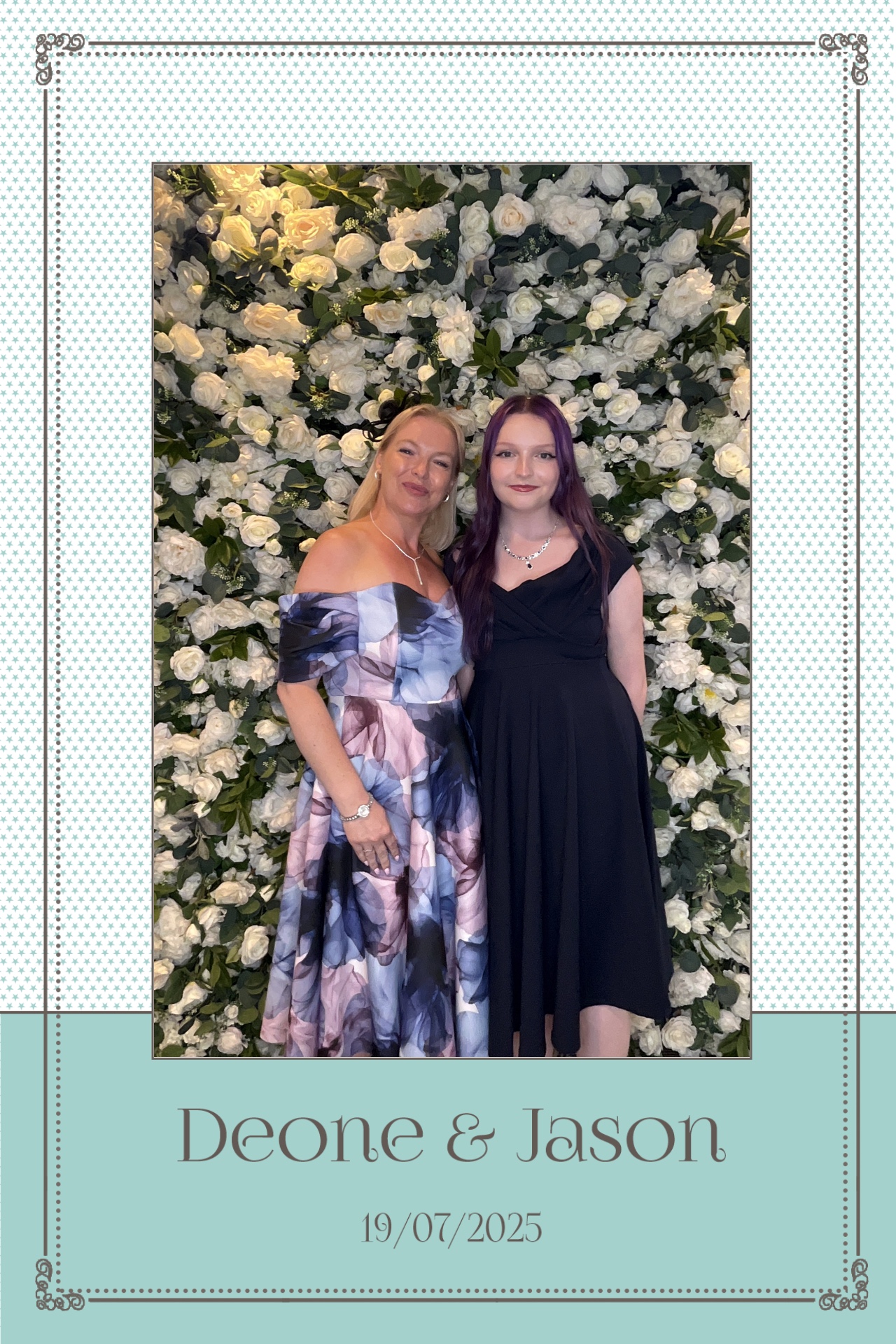 Deone & Jason Photo Booth Images  | View more photos from the event at gallery.magicimages.uk/u/MagicImages/Deone-Jason-Photo-Booth-Images