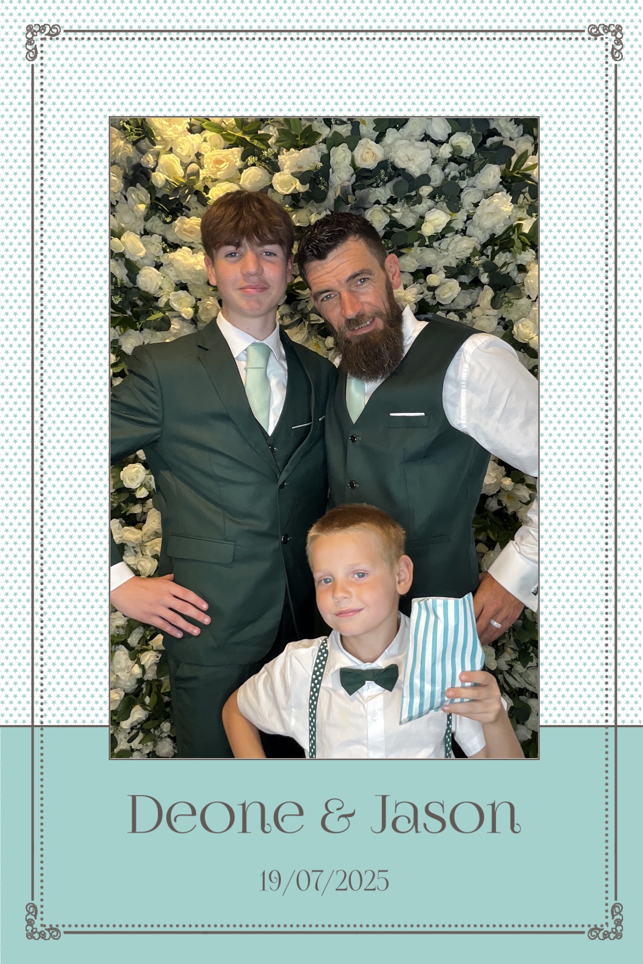 Deone & Jason Photo Booth Images  | View more photos from the event at gallery.magicimages.uk/u/MagicImages/Deone-Jason-Photo-Booth-Images