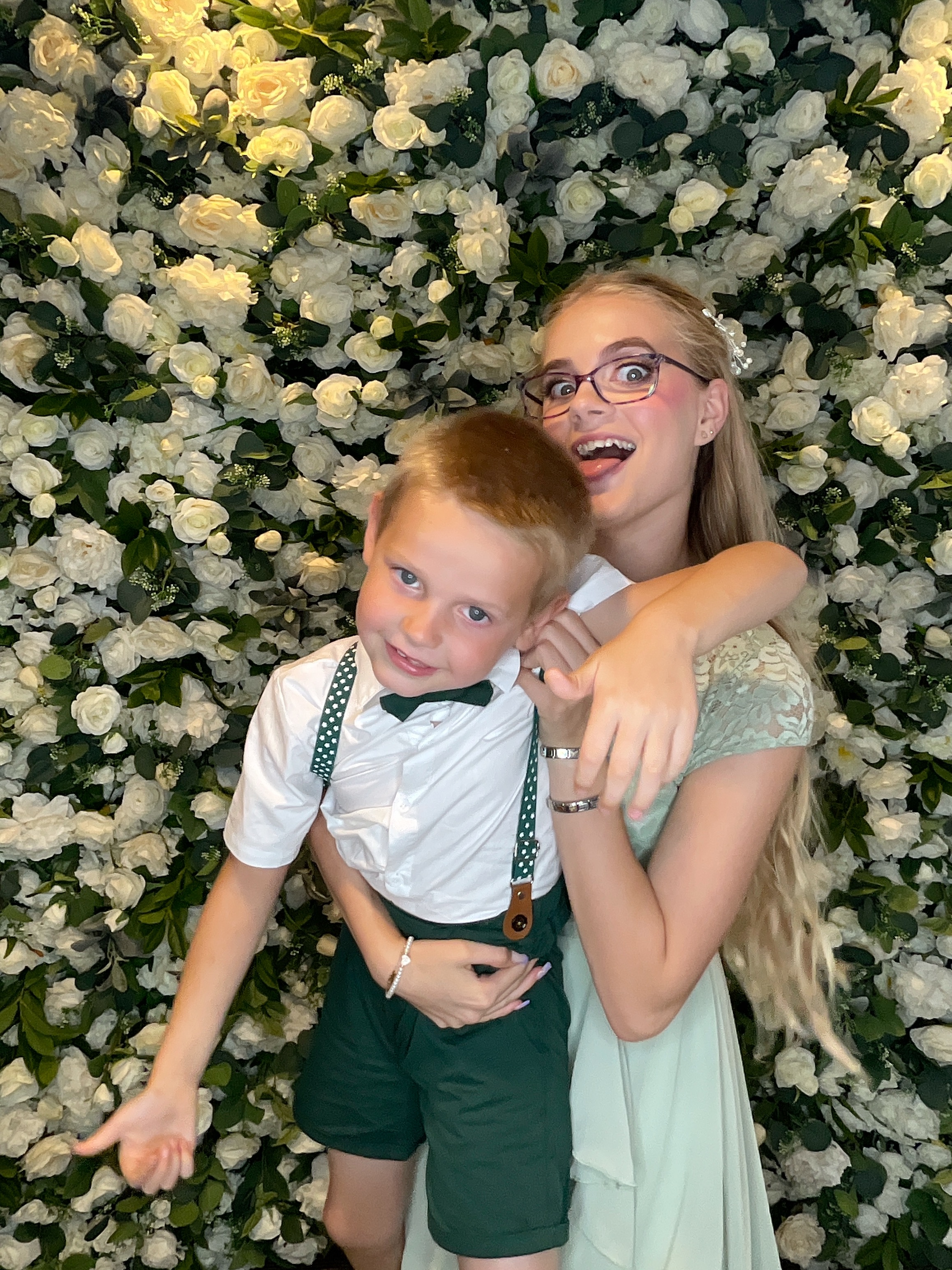 Deone & Jason Photo Booth Images  | View more photos from the event at gallery.magicimages.uk/u/MagicImages/Deone-Jason-Photo-Booth-Images