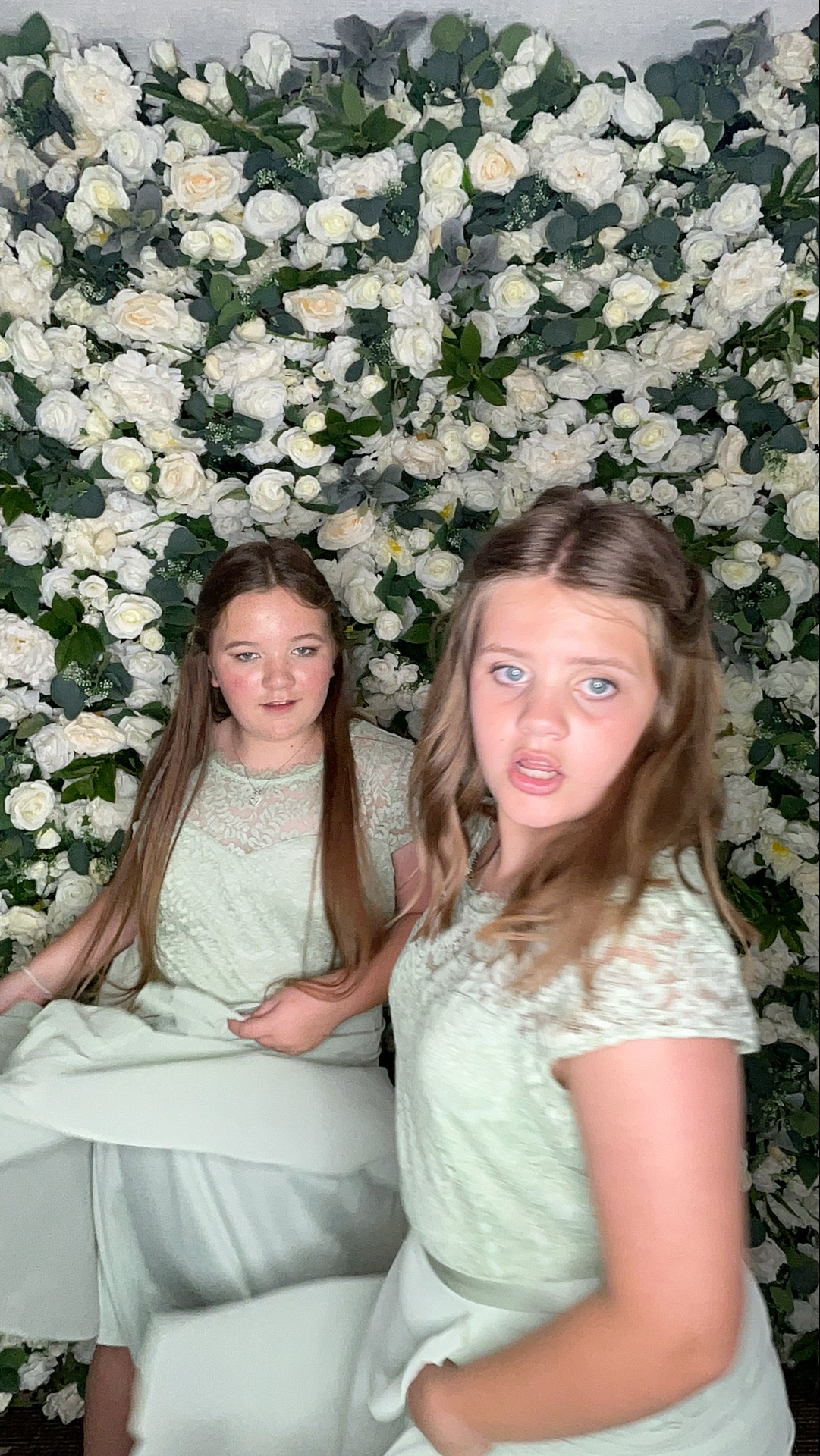 Deone & Jason Photo Booth Images  | View more photos from the event at gallery.magicimages.uk/u/MagicImages/Deone-Jason-Photo-Booth-Images